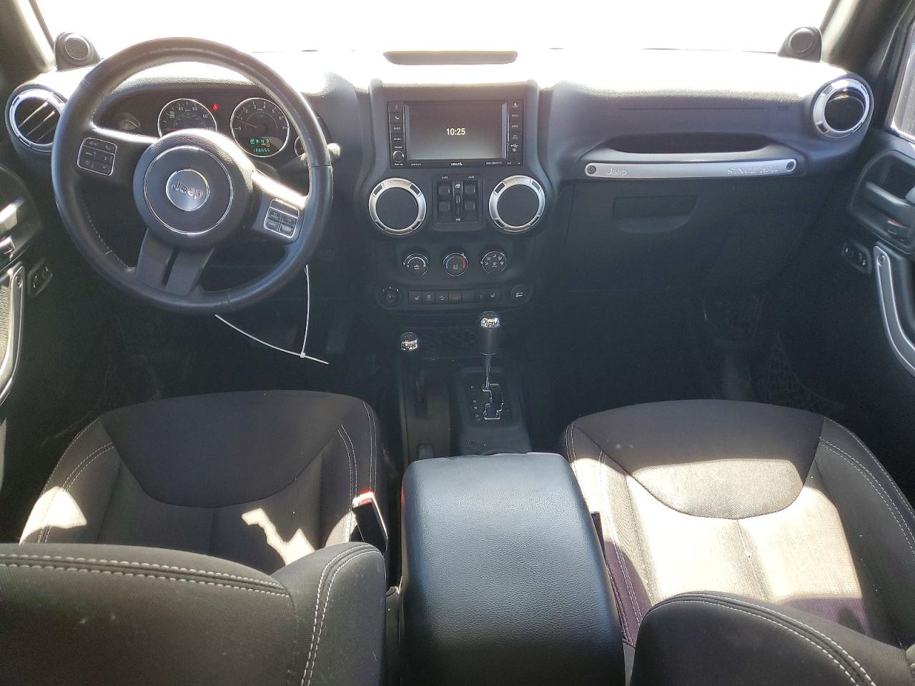 2014 Jeep Wrangler Unlimited Sahara Gray vin: 1C4BJWEGXEL266047