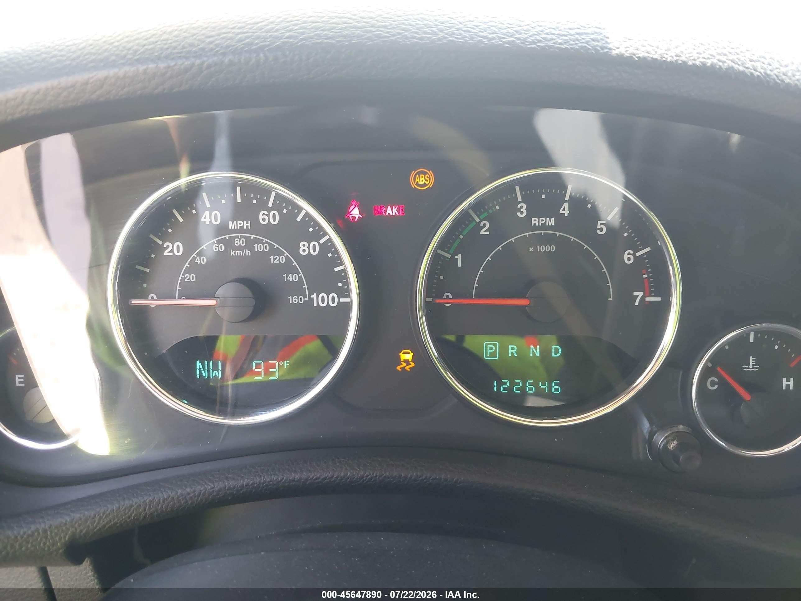 2014 Jeep Wrangler Unlimited Sahara Gray vin: 1C4BJWEGXEL284029