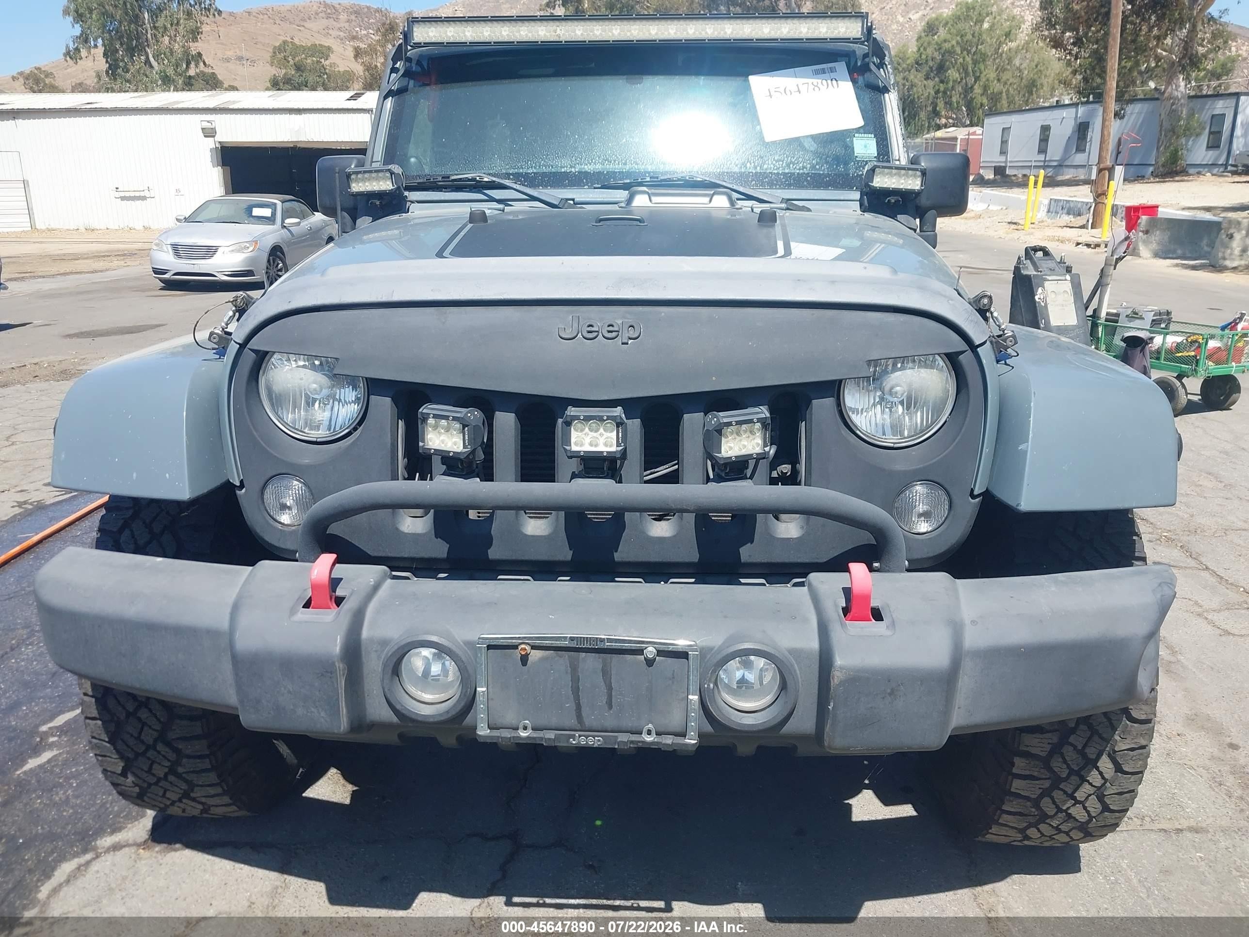 2014 Jeep Wrangler Unlimited Sahara Gray vin: 1C4BJWEGXEL284029