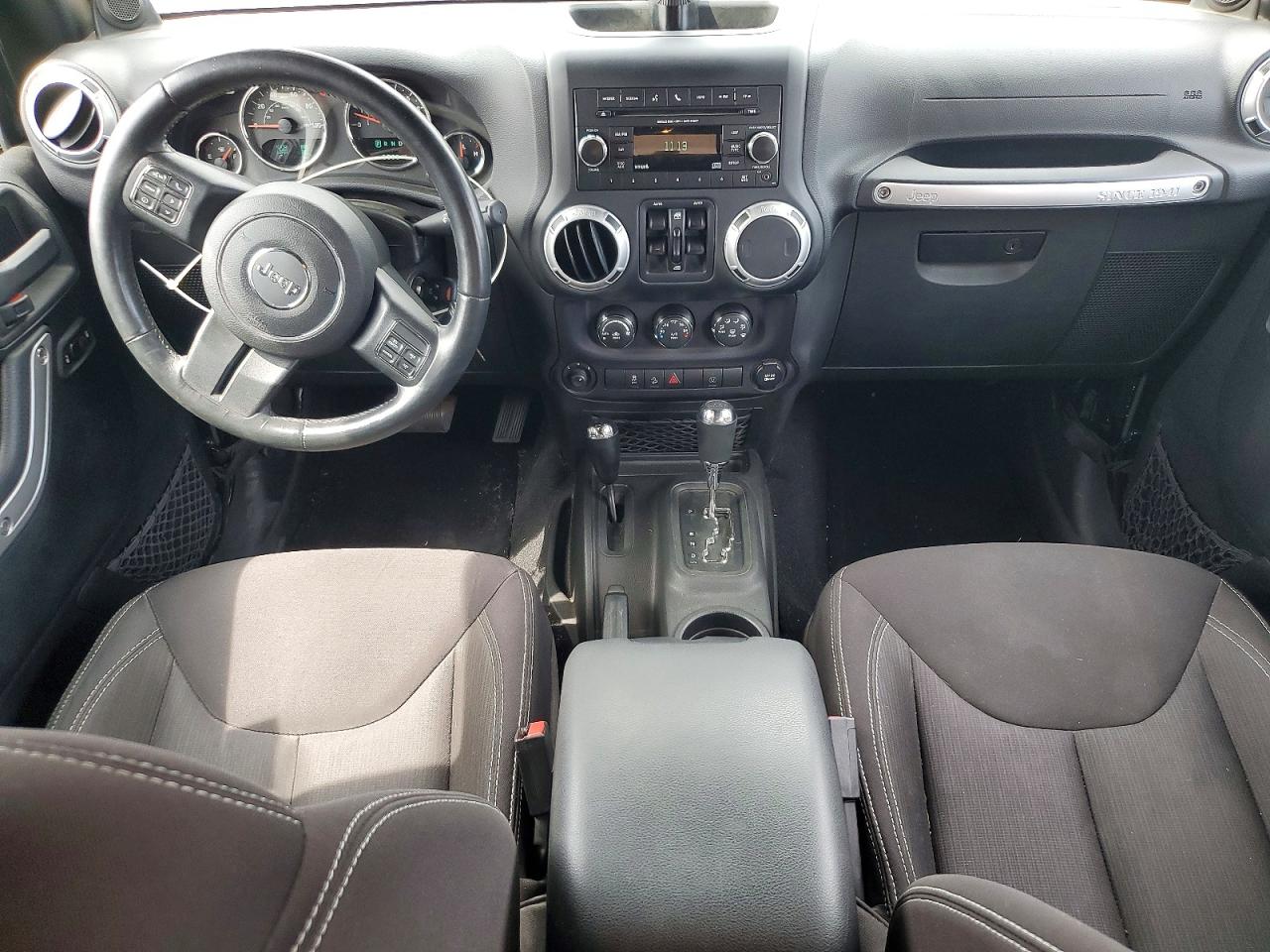 2014 Jeep Wrangler Unlimited Sahara Black vin: 1C4BJWEGXEL292891