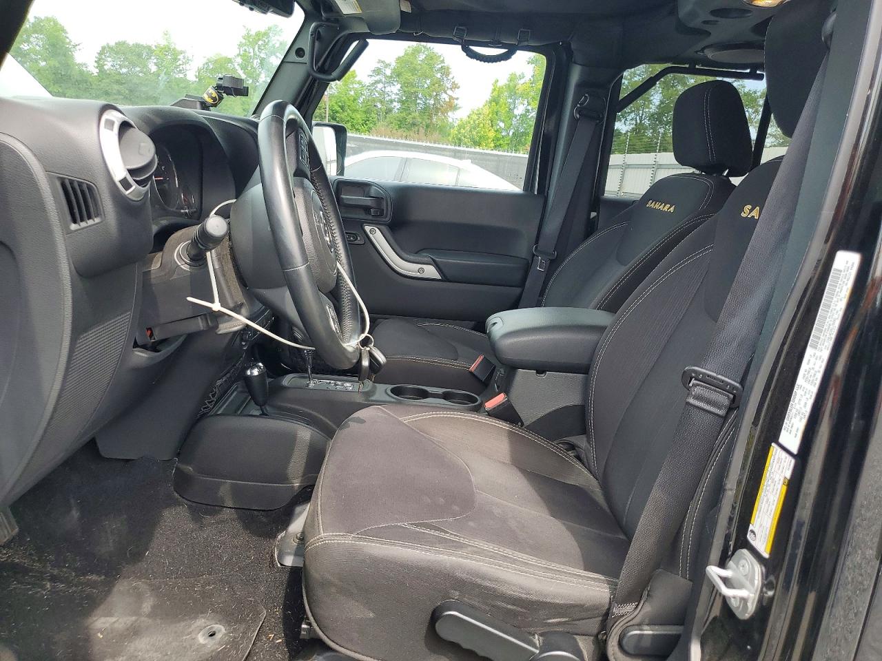 2014 Jeep Wrangler Unlimited Sahara Black vin: 1C4BJWEGXEL292891