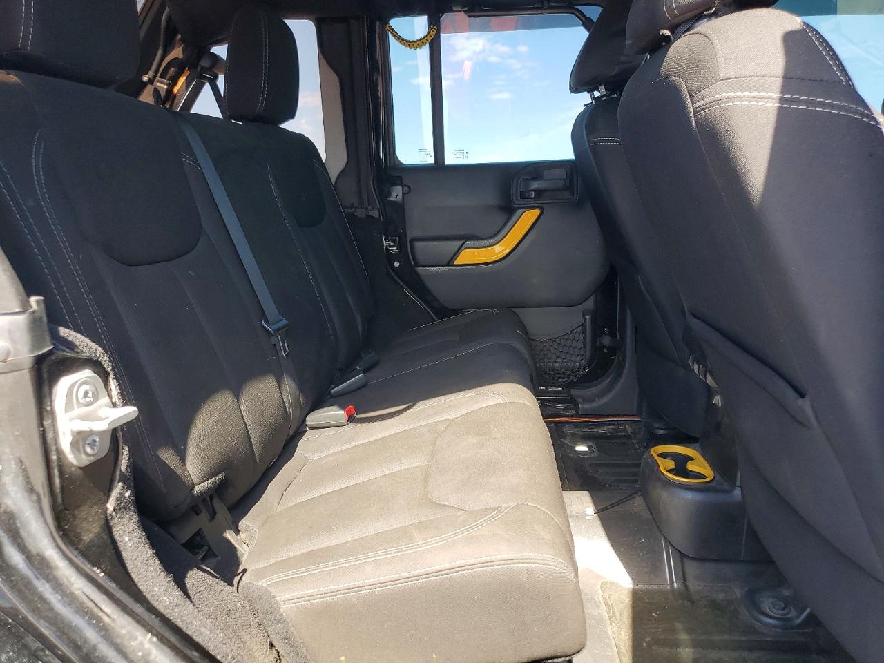 2014 Jeep Wrangler Unlimited Sahara Black vin: 1C4BJWEGXEL322732