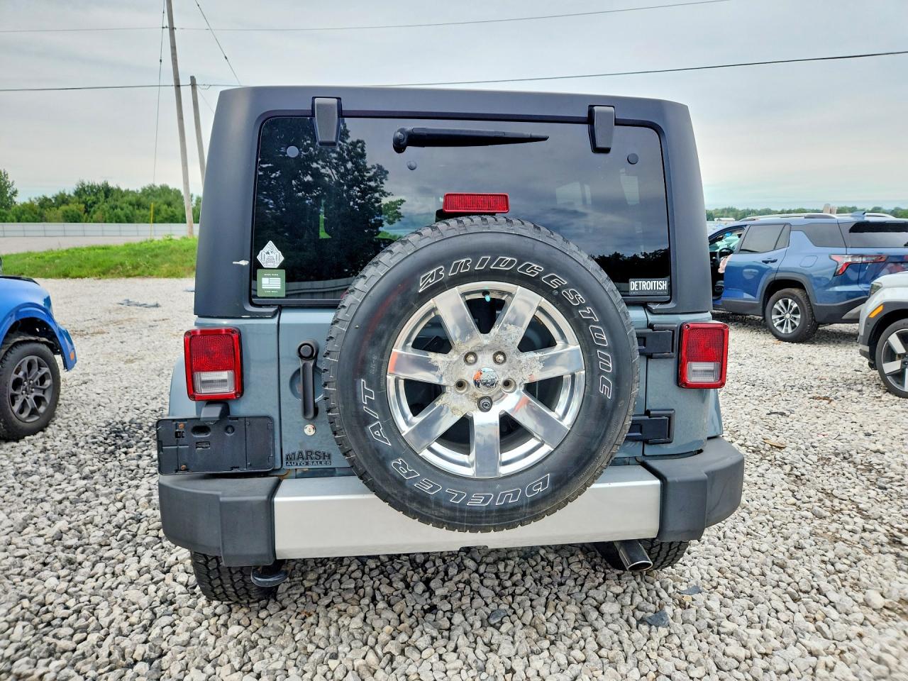 2015 Jeep Wrangler Unlimited Sahara Teal vin: 1C4BJWEGXFL561781