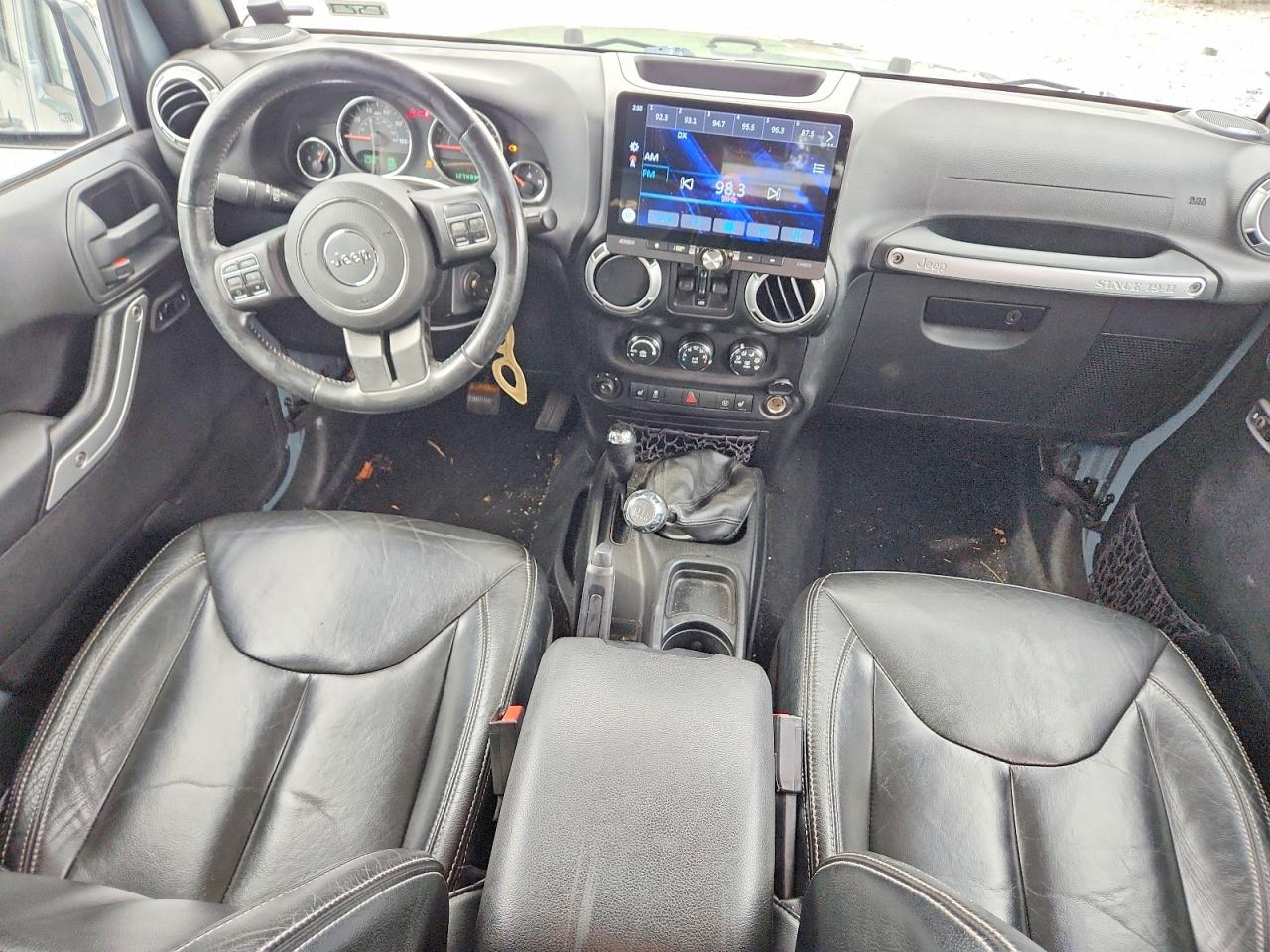 2015 Jeep Wrangler Unlimited Sahara Teal vin: 1C4BJWEGXFL561781