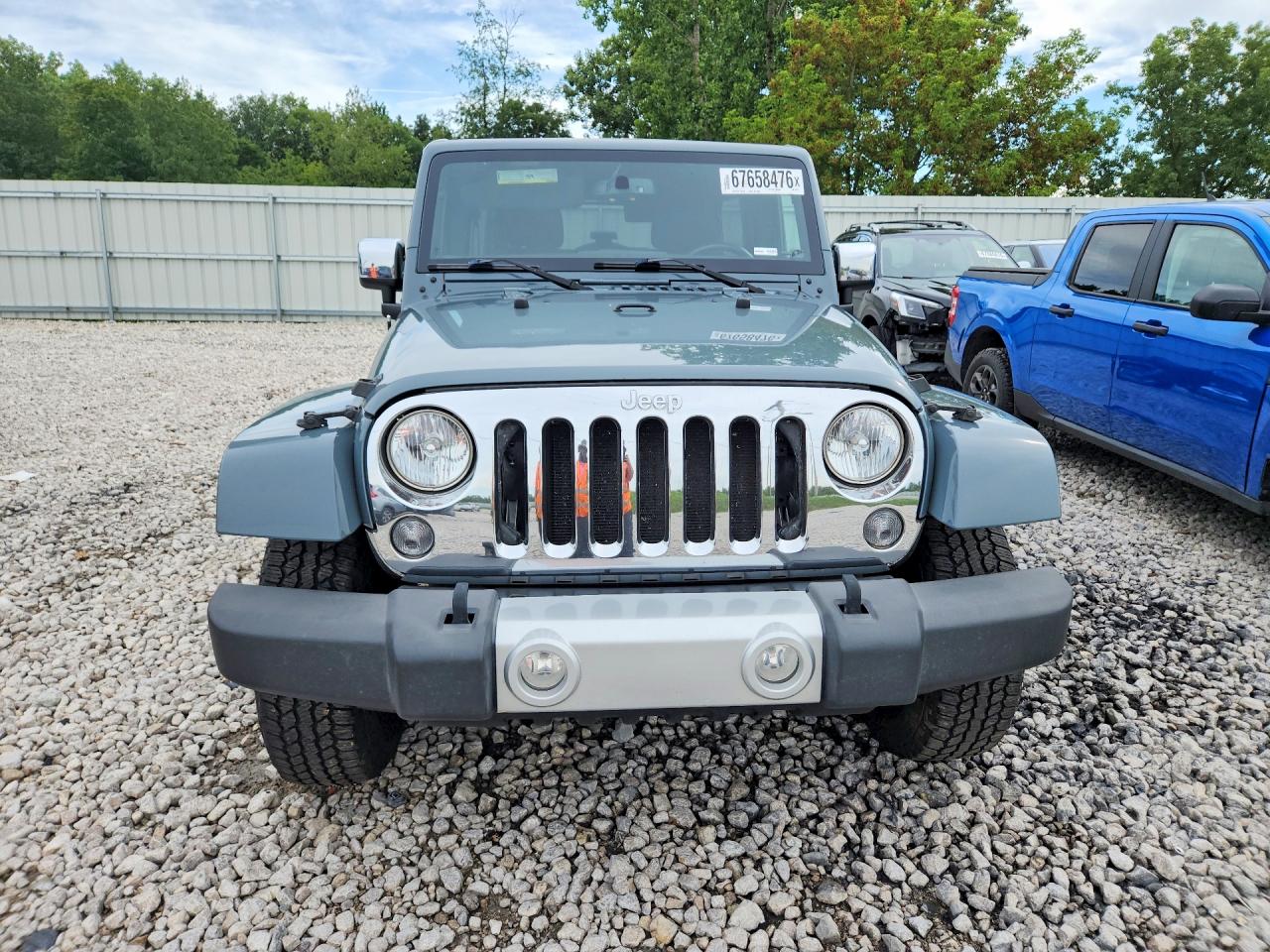 2015 Jeep Wrangler Unlimited Sahara Teal vin: 1C4BJWEGXFL561781