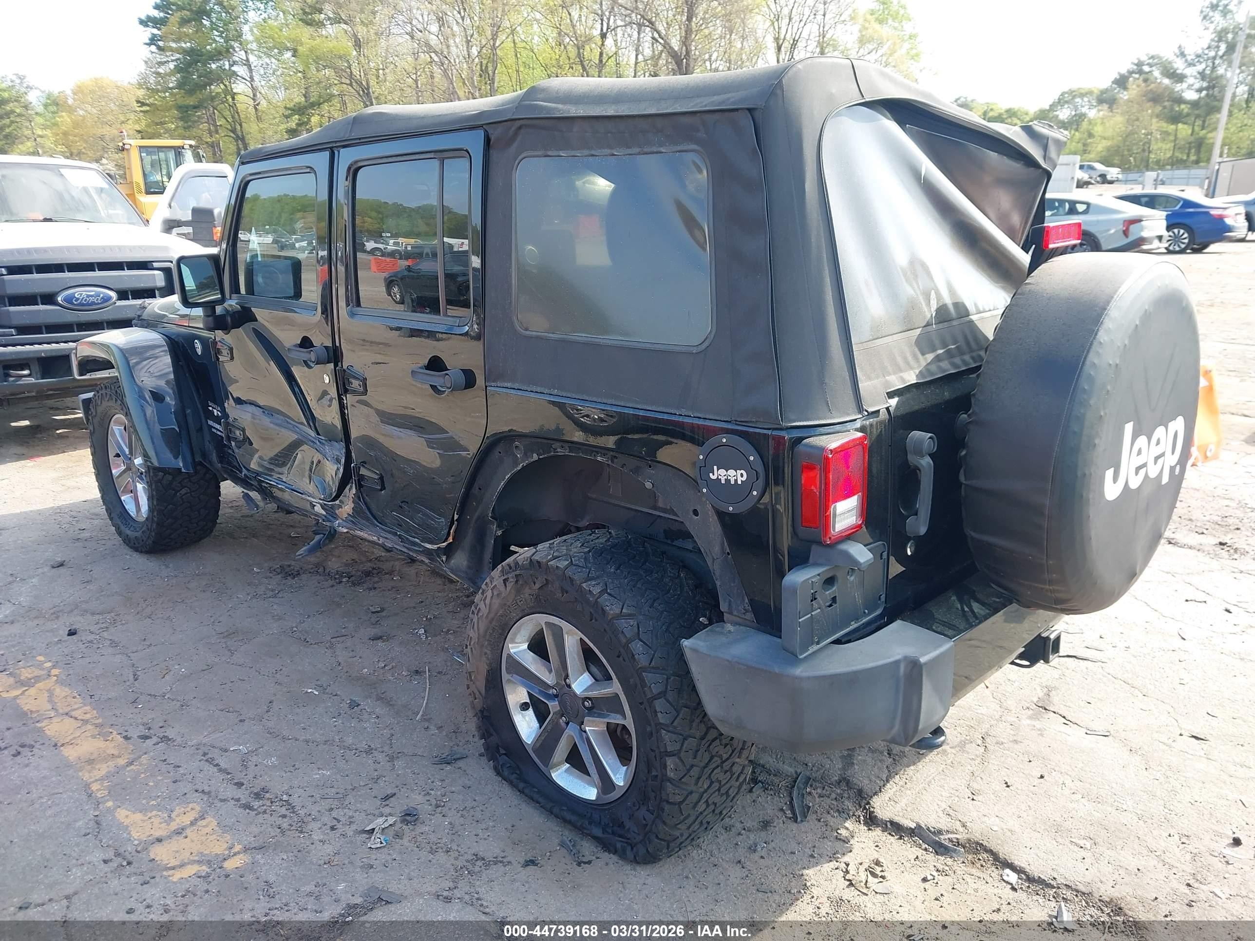 2016 Jeep Wrangler Unlimited Sahara Black vin: 1C4BJWEGXGL258551