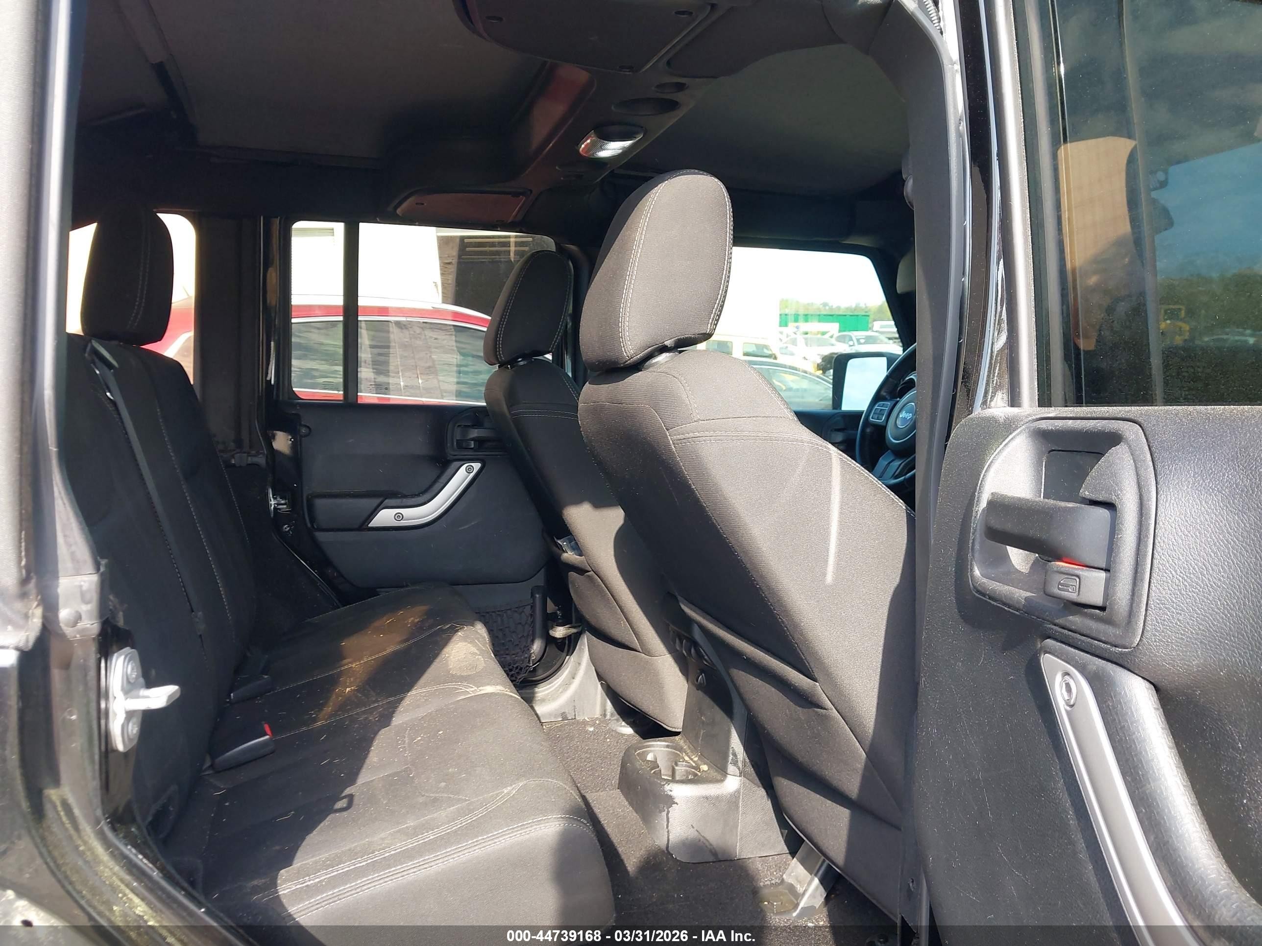 2016 Jeep Wrangler Unlimited Sahara Black vin: 1C4BJWEGXGL258551