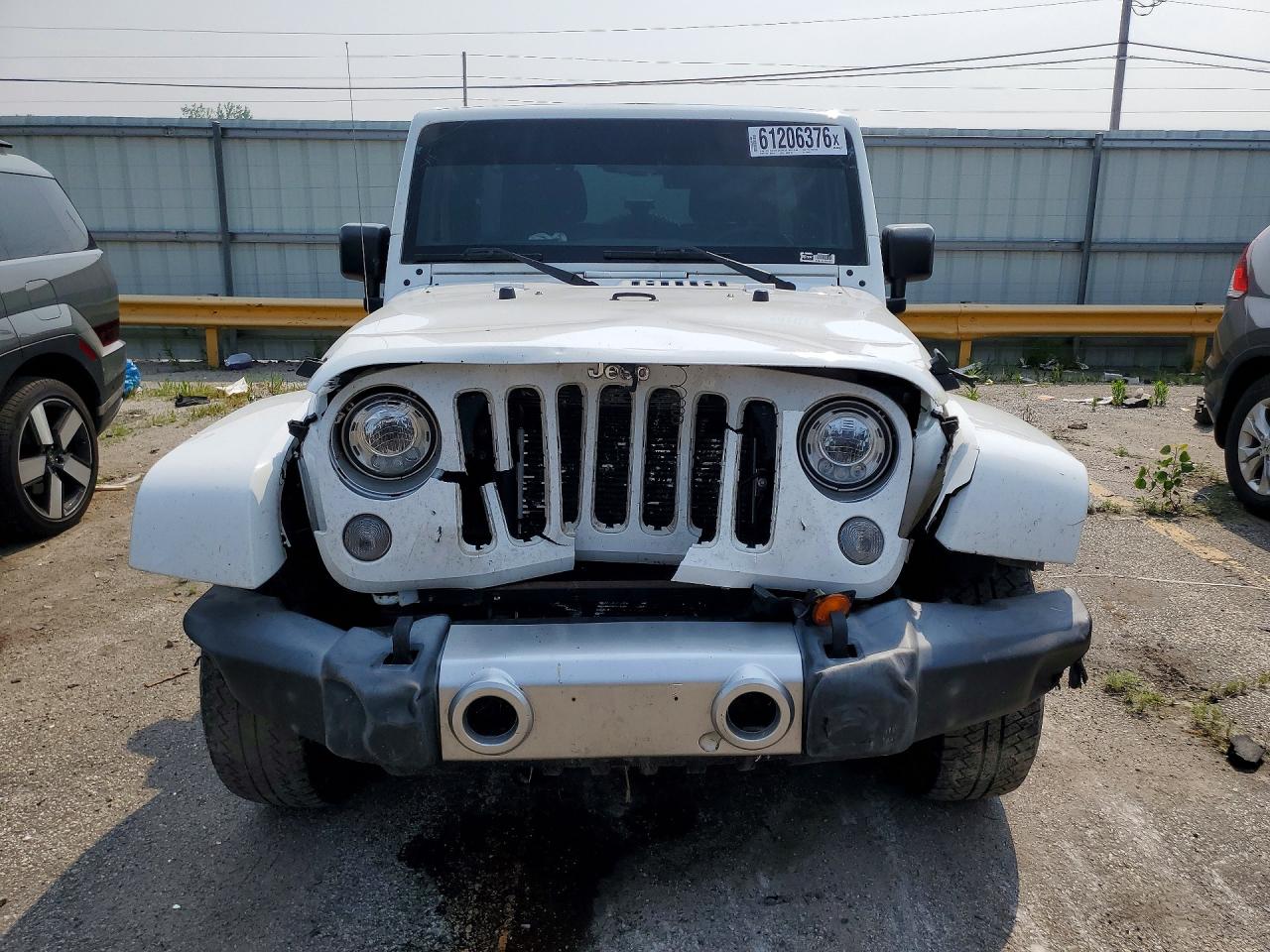 2017 Jeep Wrangler Unlimited Sahara White vin: 1C4BJWEGXHL524989