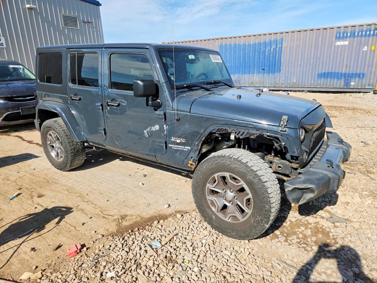 2017 Jeep Wrangler Unlimited Sahara Gray vin: 1C4BJWEGXHL724061
