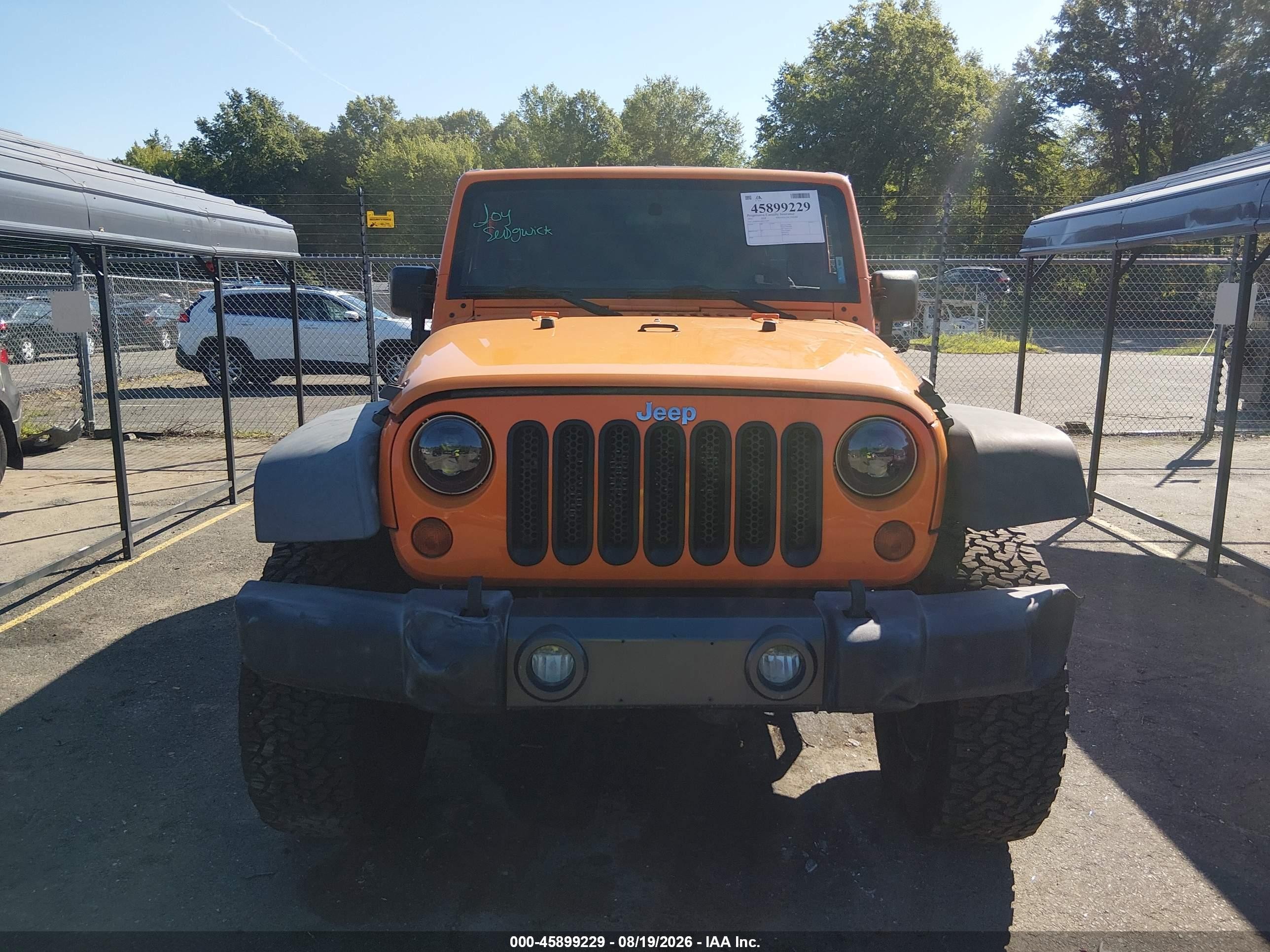 2012 Jeep Wrangler Unlimited Rubicon Orange vin: 1C4BJWFG0CL131977