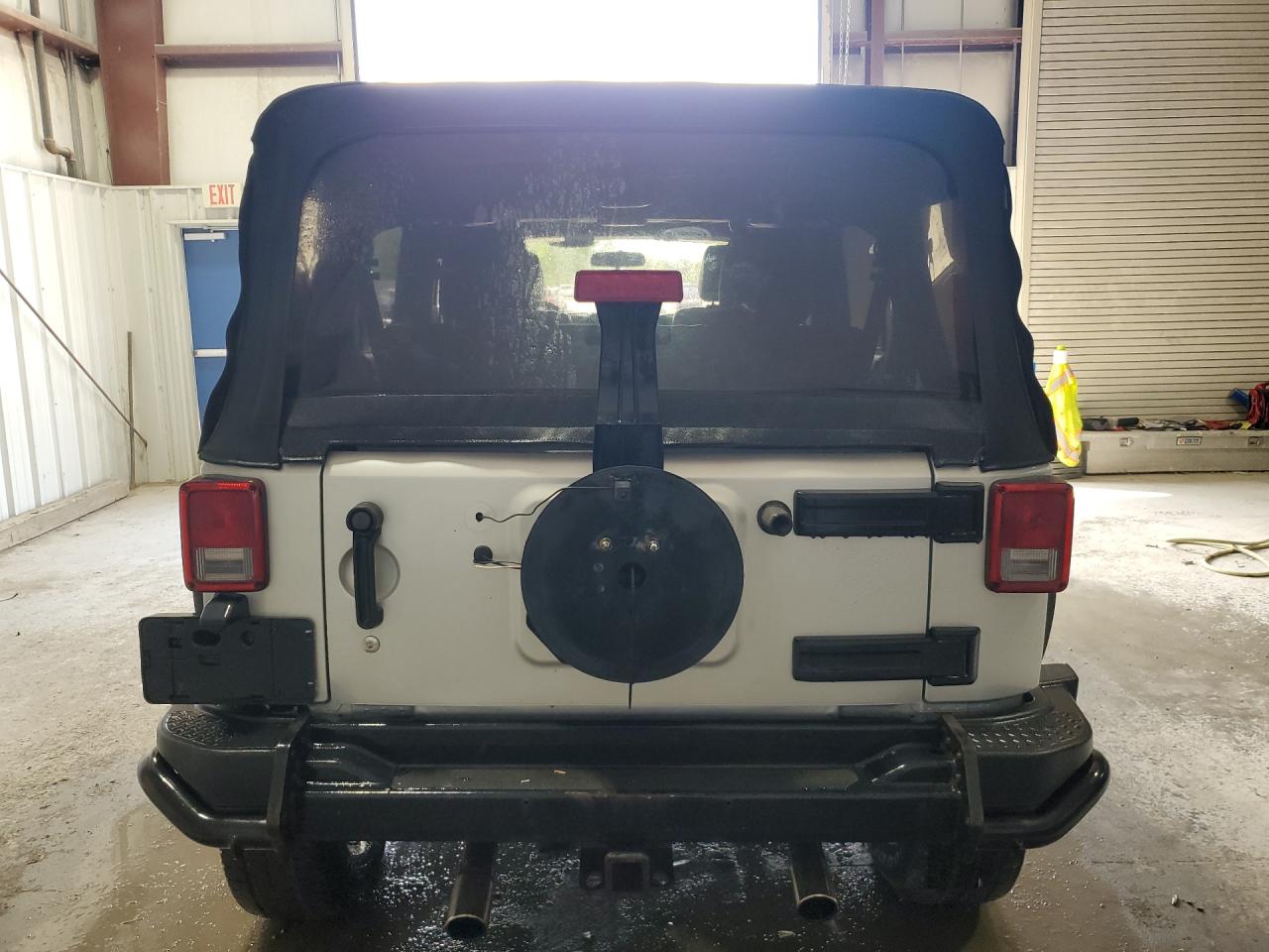 2012 Jeep Wrangler Unlimited Rubicon Серый vin: 1C4BJWFG0CL248636 Damage: Spare Tire, Missing, Replacement Required