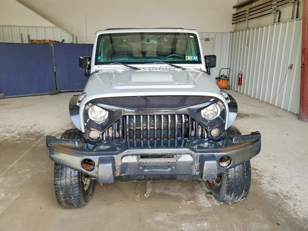 2012 Jeep Wrangler Unlimited Rubicon Серый vin: 1C4BJWFG0CL248636