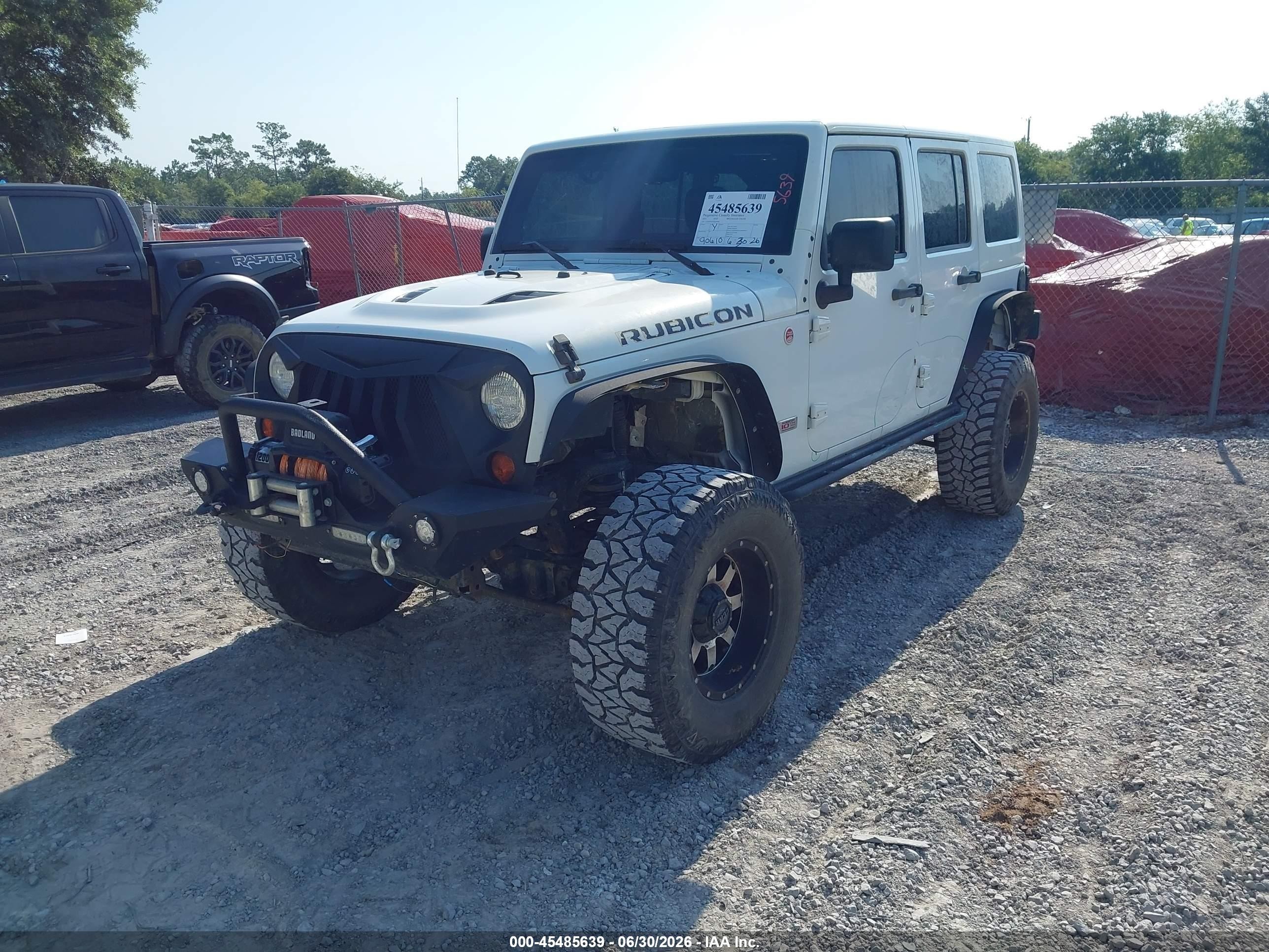 2013 Jeep Wrangler Unlimited Rubicon 10th Anniversary White vin: 1C4BJWFG0DL664087