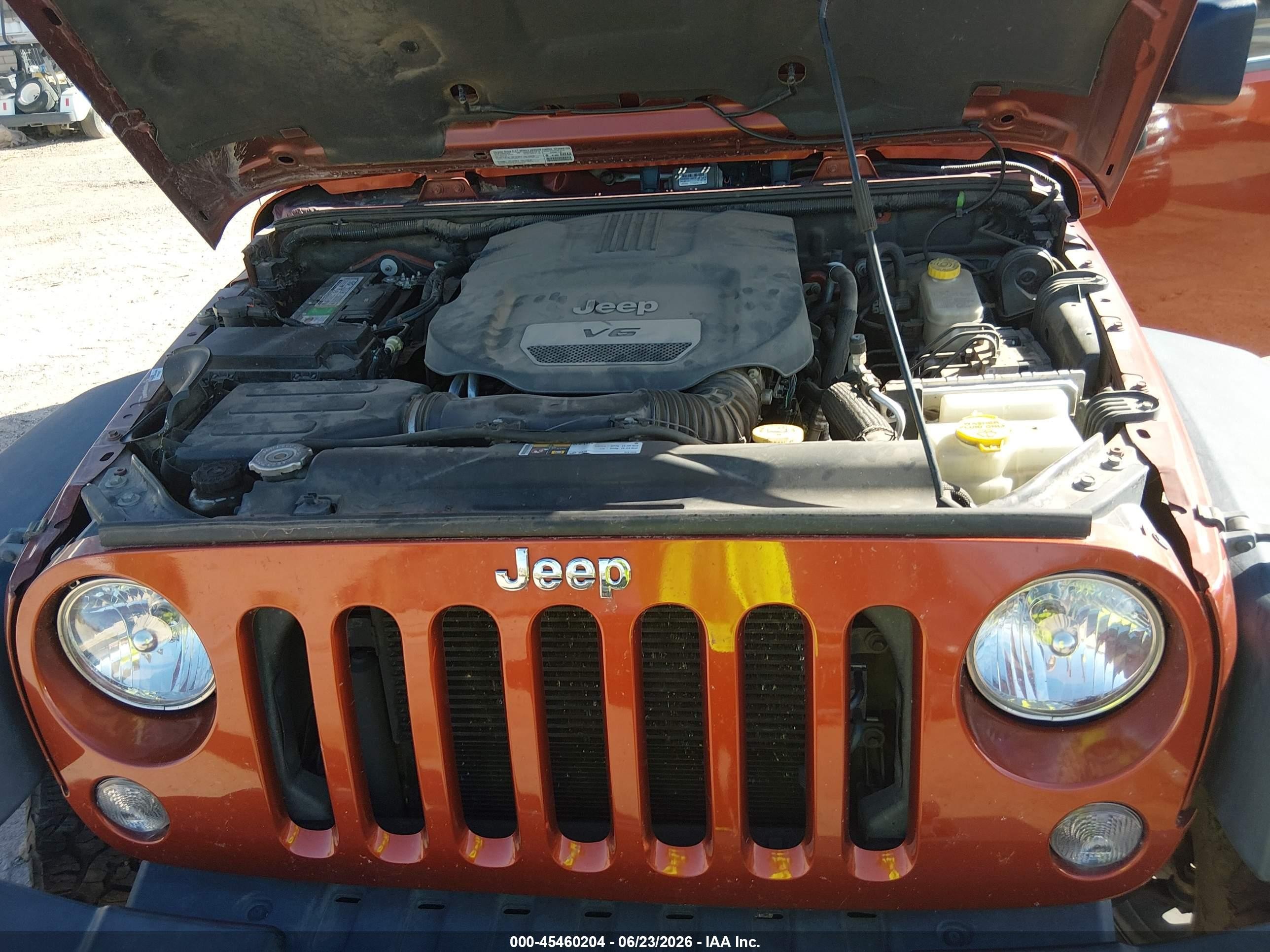2014 Jeep Wrangler Unlimited Rubicon Orange vin: 1C4BJWFG0EL170331