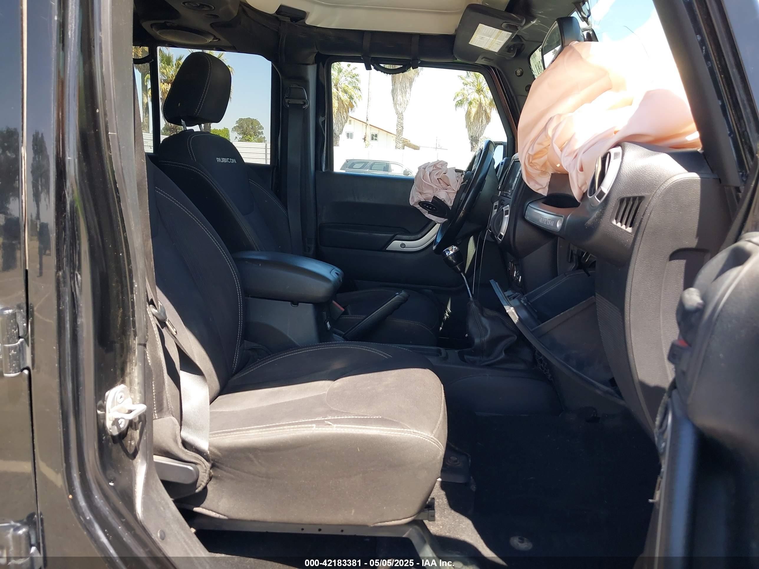 2014 Jeep Wrangler Unlimited Rubicon Black vin: 1C4BJWFG0EL246503