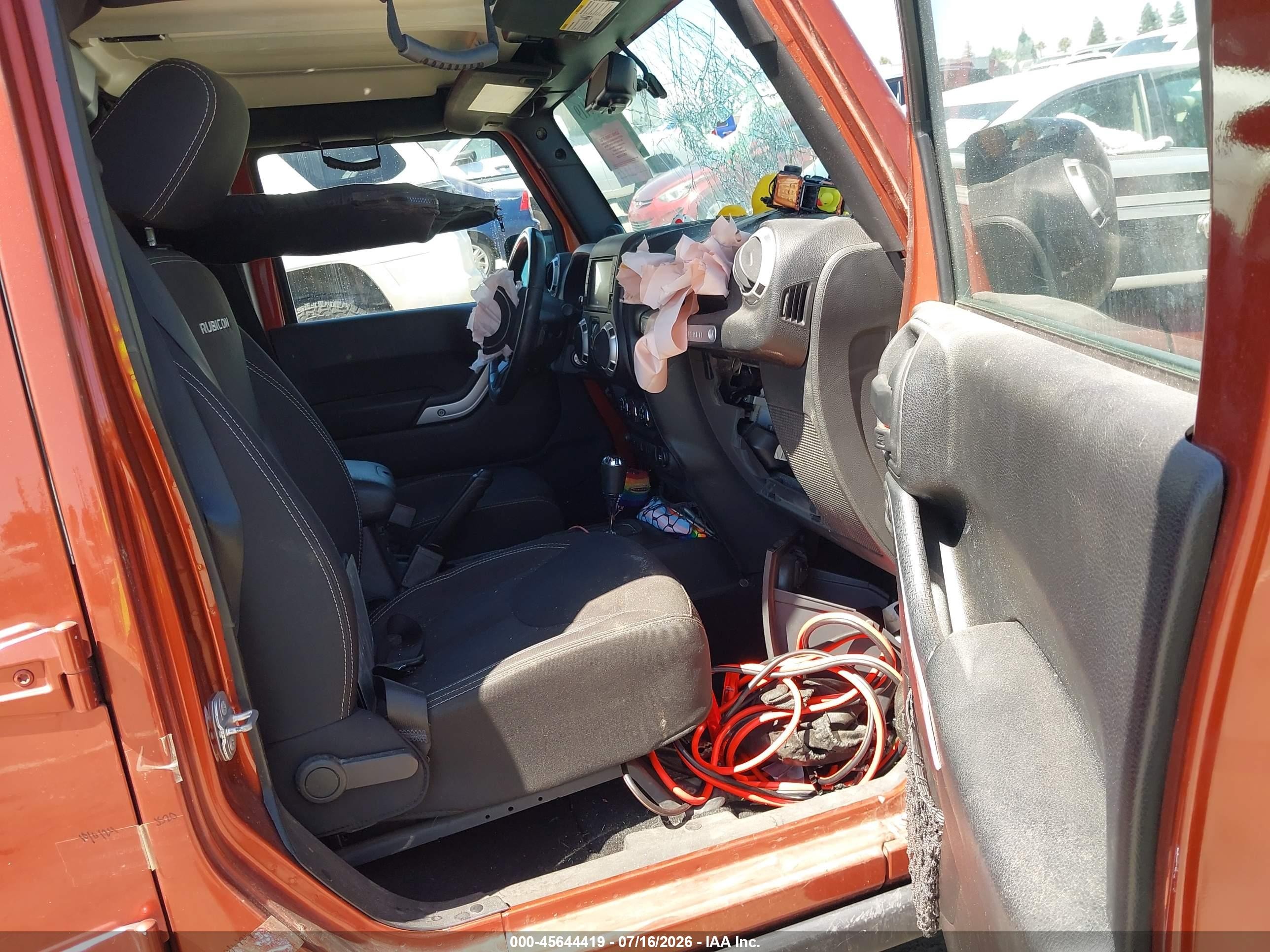 2014 Jeep Wrangler Unlimited Rubicon Orange vin: 1C4BJWFG0EL303363