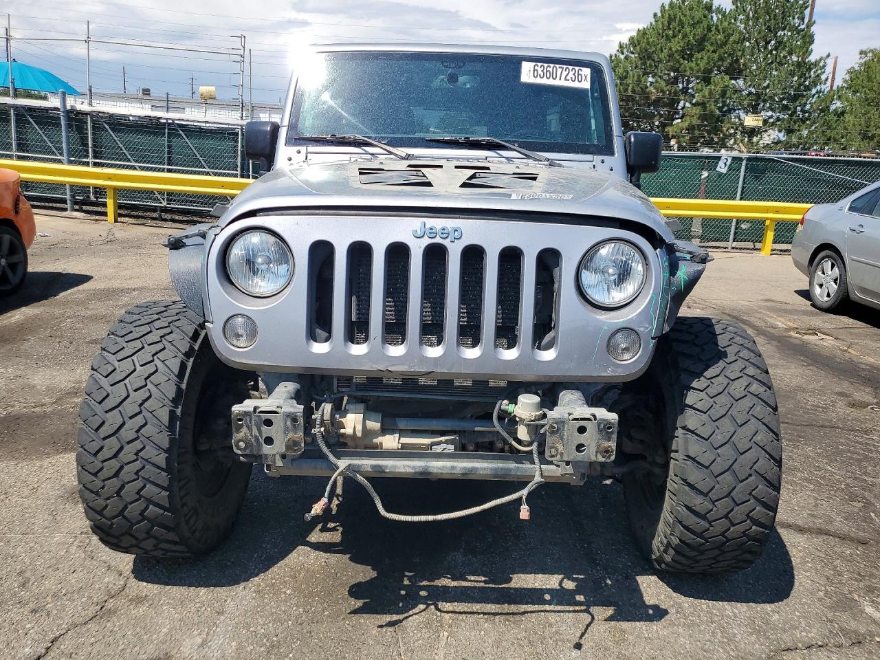 2015 Jeep Wrangler Unlimited Rubicon Silver vin: 1C4BJWFG1FL655076