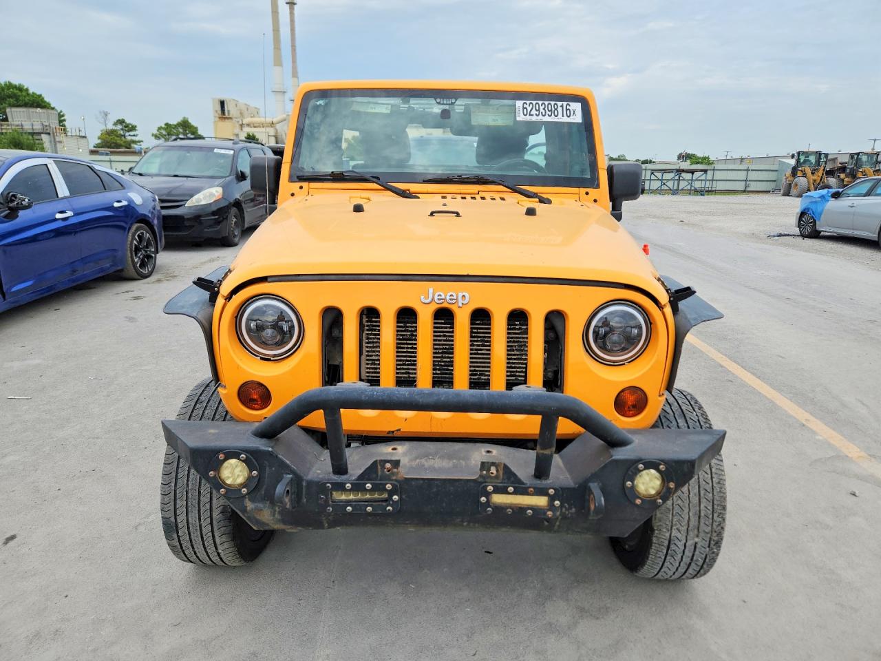 2012 Jeep Wrangler Unlimited Rubicon Yellow vin: 1C4BJWFG2CL155777