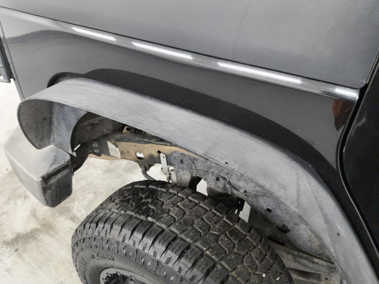 2013 Jeep Wrangler Unlimited Rubicon Black vin: 1C4BJWFG2DL699603 Damage: Right Qtr Panel, Chipped, 1
