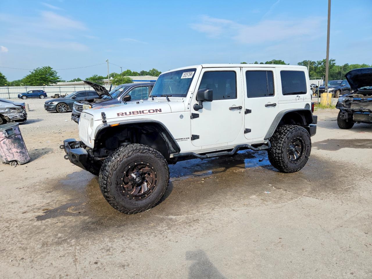 2015 Jeep Wrangler Unlimited Rubicon White vin: 1C4BJWFG2FL504246
