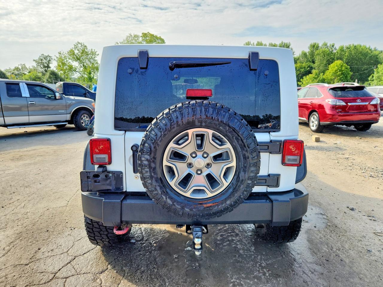 2015 Jeep Wrangler Unlimited Rubicon Белый vin: 1C4BJWFG2FL504246