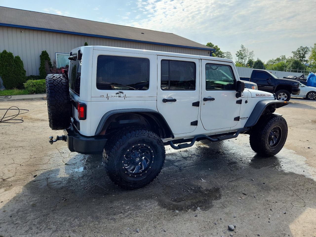 2015 Jeep Wrangler Unlimited Rubicon Белый vin: 1C4BJWFG2FL504246
