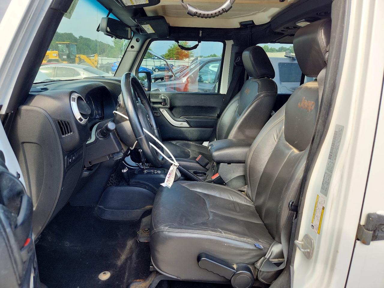 2015 Jeep Wrangler Unlimited Rubicon Белый vin: 1C4BJWFG2FL504246