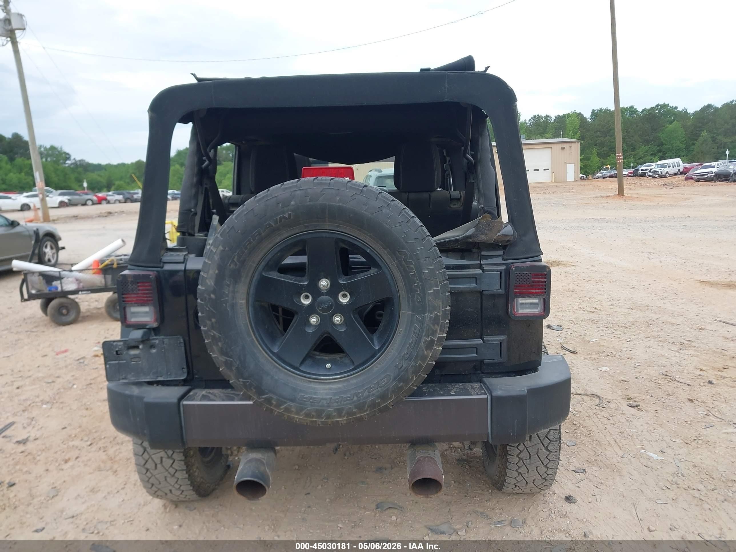 2015 Jeep Wrangler Unlimited Rubicon Black vin: 1C4BJWFG2FL642241