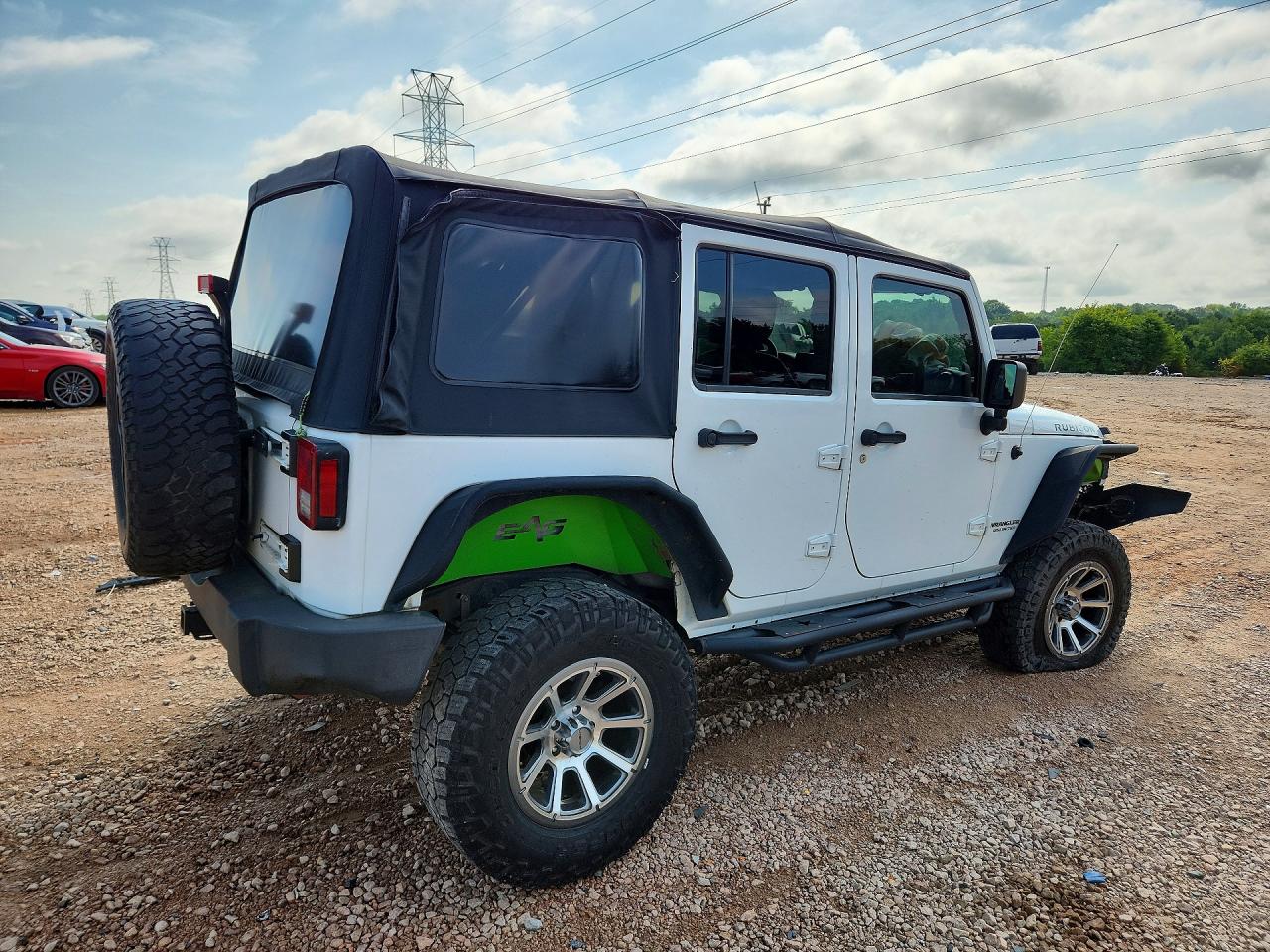 2014 Jeep Wrangler Unlimited Rubicon White vin: 1C4BJWFG3EL118613