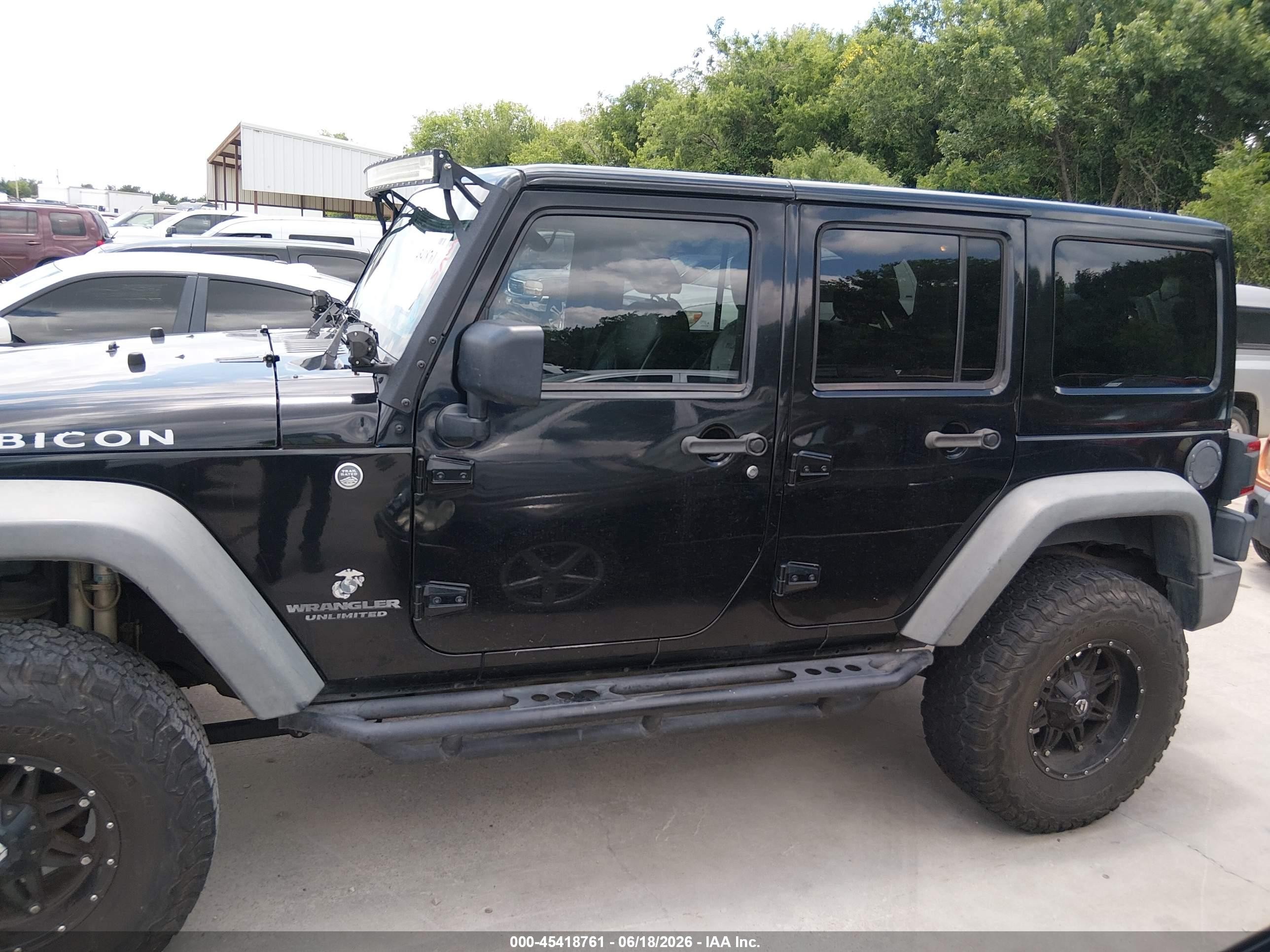 2014 Jeep Wrangler Unlimited Rubicon Black vin: 1C4BJWFG3EL158111