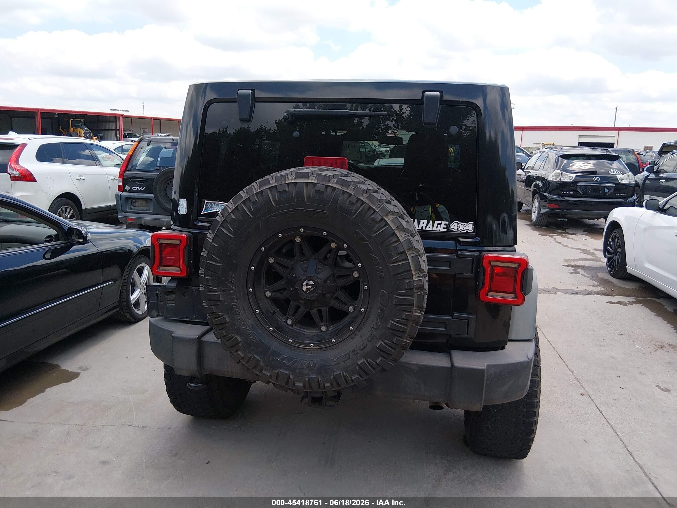 2014 Jeep Wrangler Unlimited Rubicon Black vin: 1C4BJWFG3EL158111