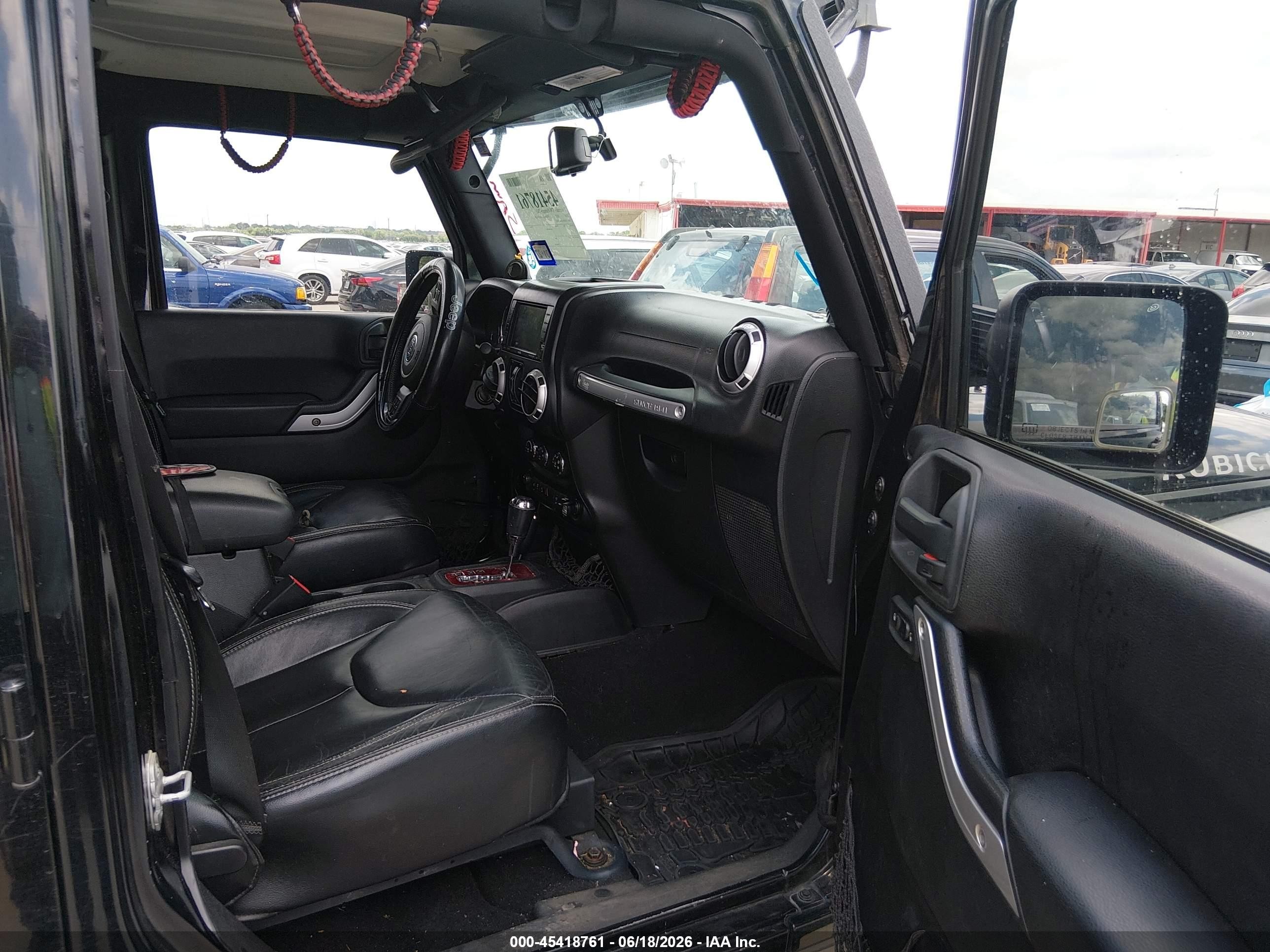 2014 Jeep Wrangler Unlimited Rubicon Black vin: 1C4BJWFG3EL158111