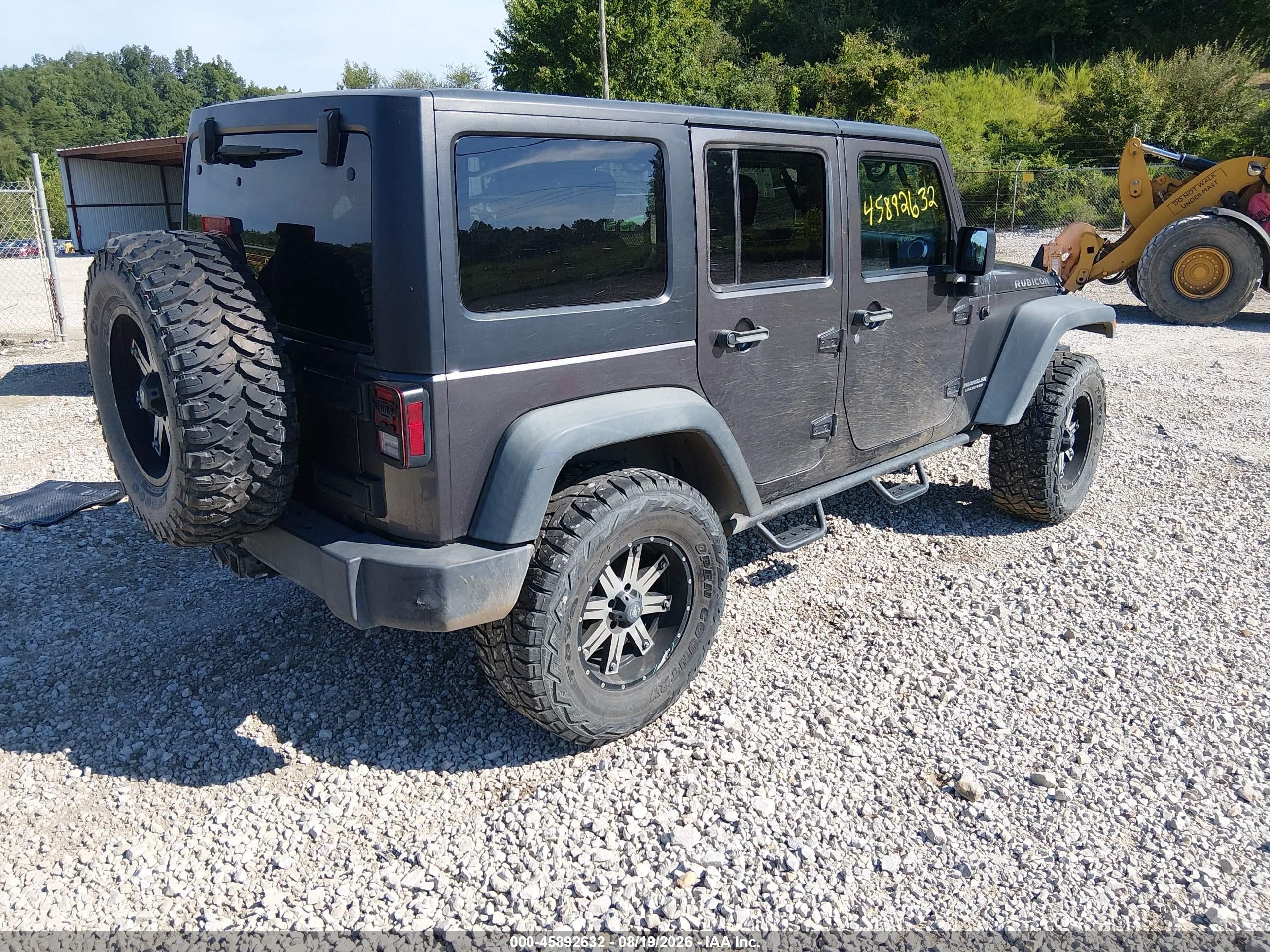 2014 Jeep Wrangler Unlimited Rubicon Gray vin: 1C4BJWFG3EL167777