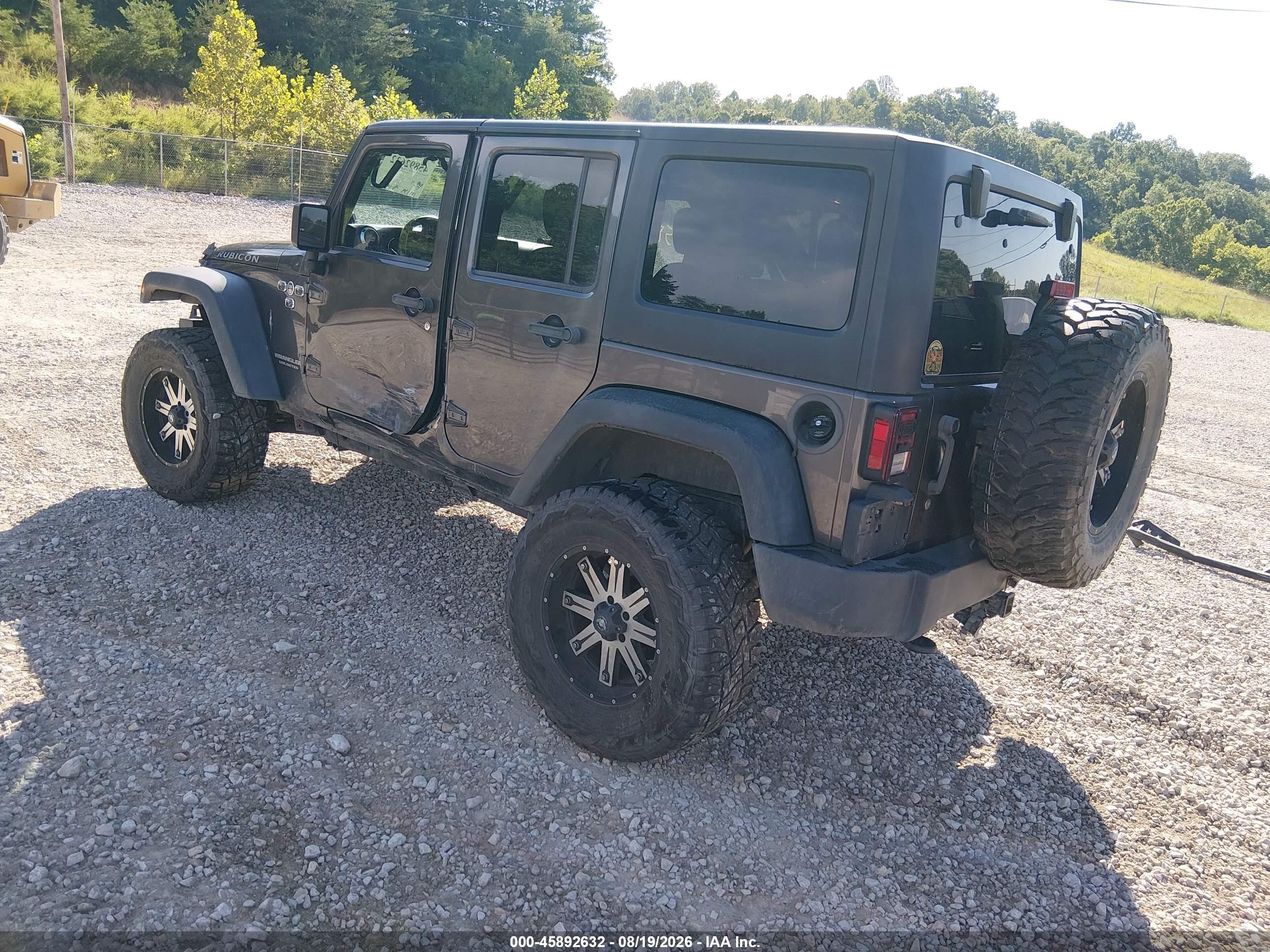 2014 Jeep Wrangler Unlimited Rubicon Gray vin: 1C4BJWFG3EL167777
