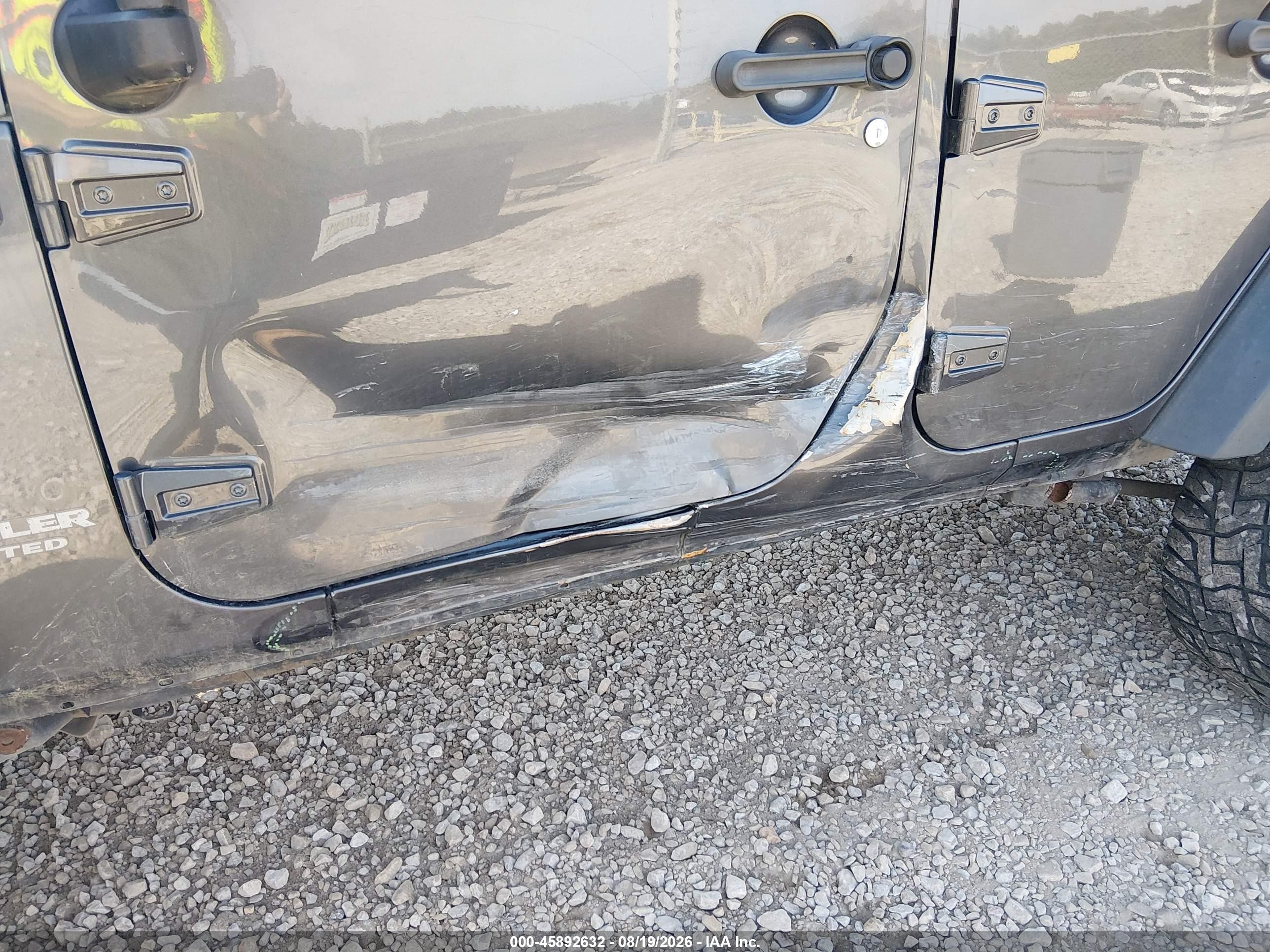 2014 Jeep Wrangler Unlimited Rubicon Gray vin: 1C4BJWFG3EL167777