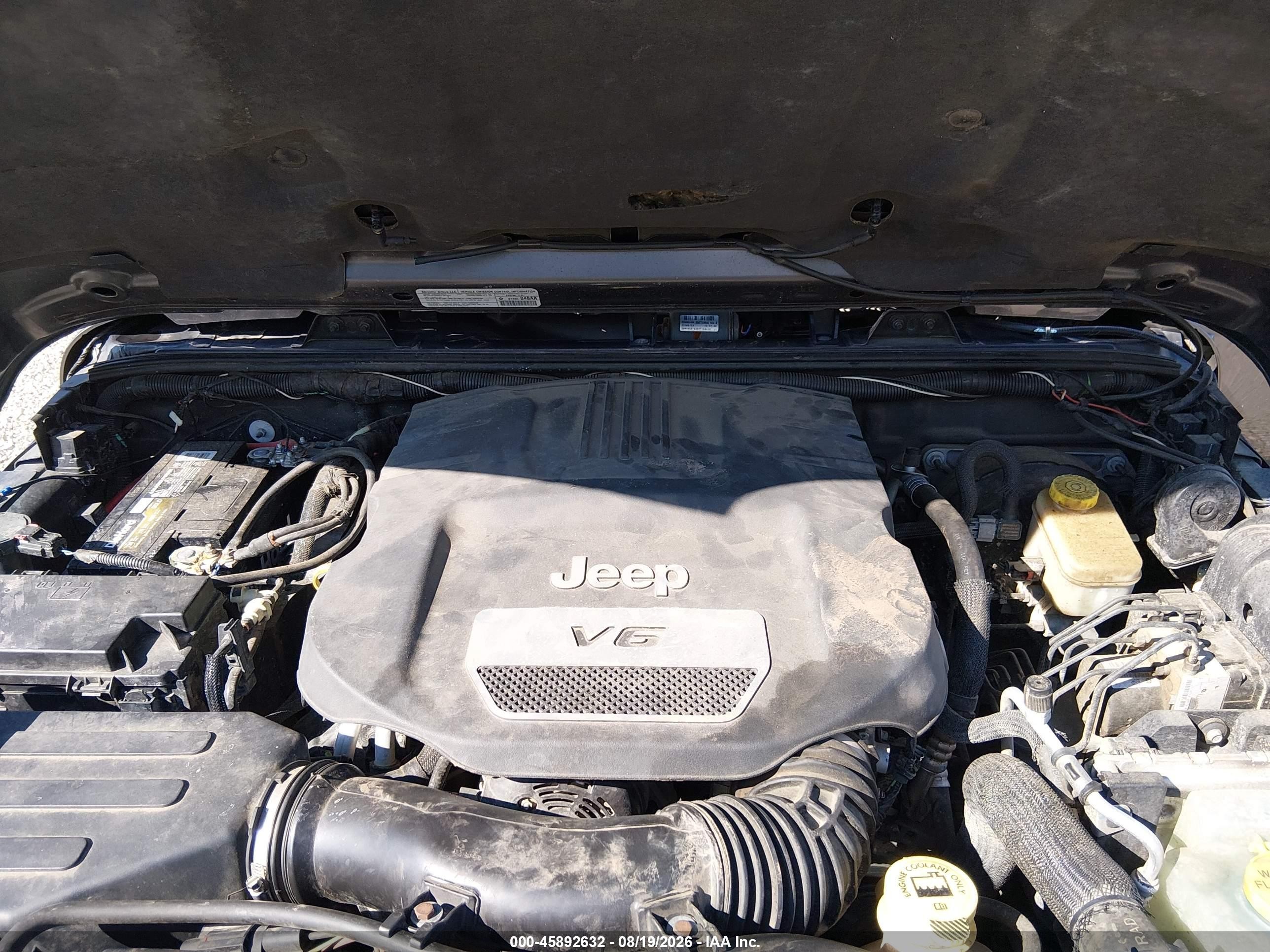2014 Jeep Wrangler Unlimited Rubicon Gray vin: 1C4BJWFG3EL167777