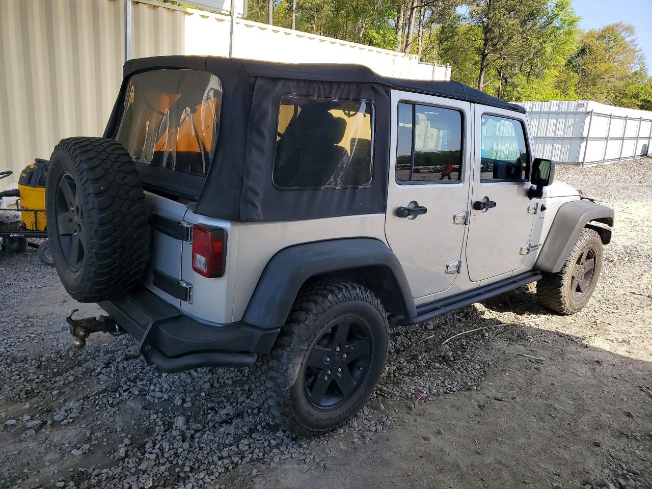 2012 Jeep Wrangler Unlimited Rubicon Two Tone vin: 1C4BJWFG4CL234609