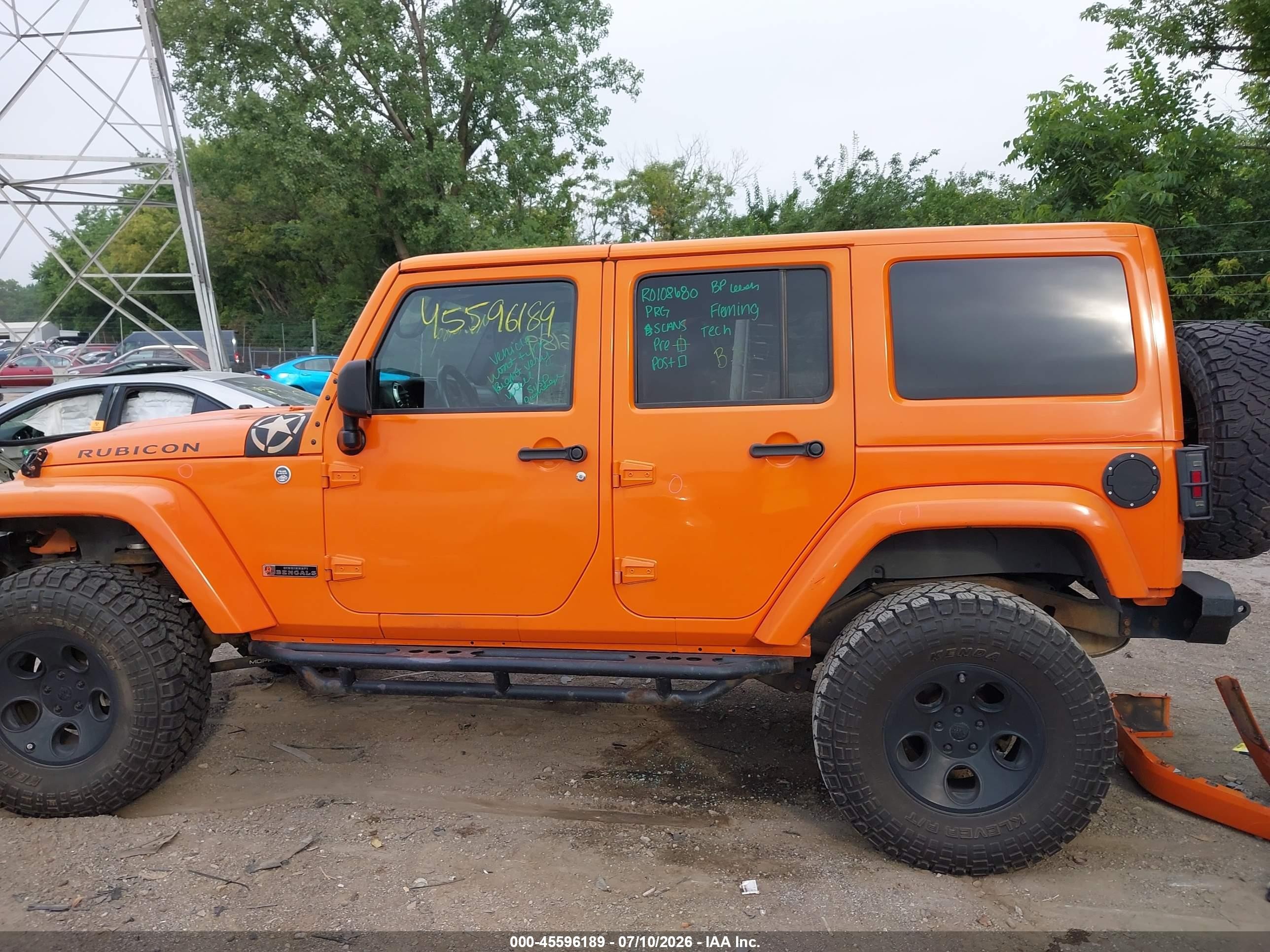2013 Jeep Wrangler Unlimited Rubicon Orange vin: 1C4BJWFG4DL524852