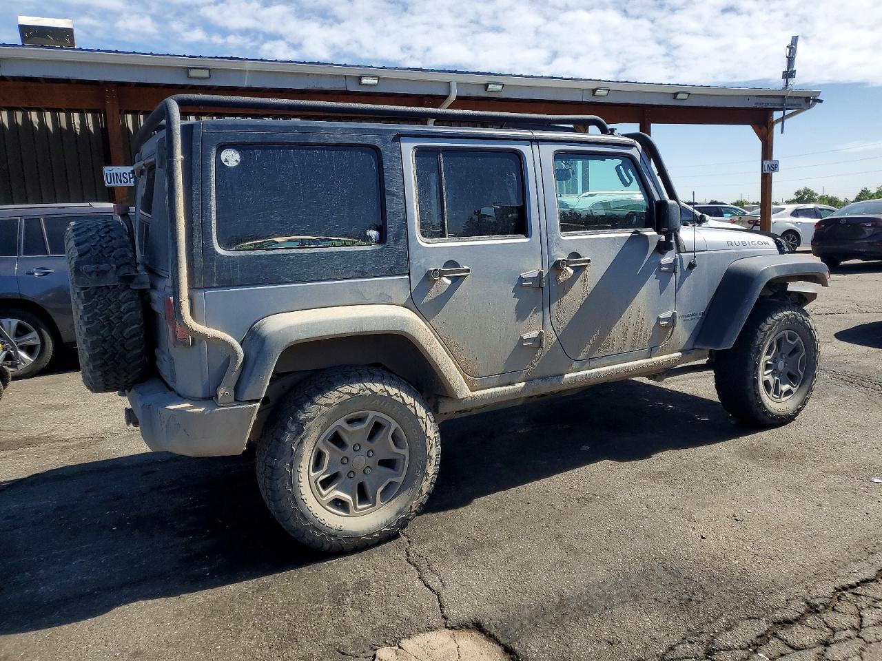 2014 Jeep Wrangler Unlimited Rubicon Silver vin: 1C4BJWFG4EL166833