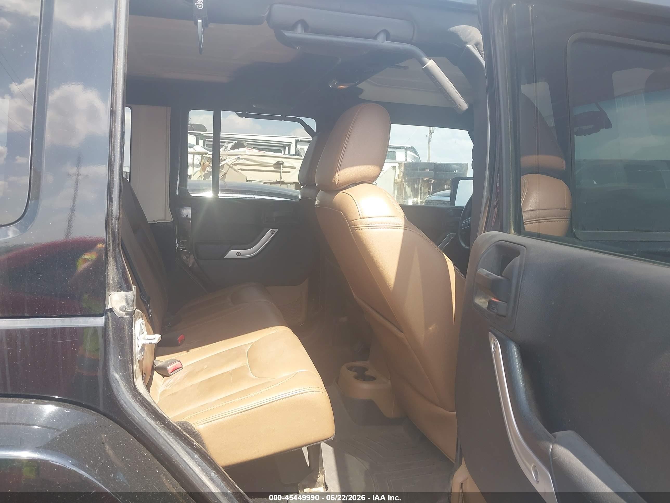 2014 Jeep Wrangler Unlimited Rubicon Black vin: 1C4BJWFG4EL182904