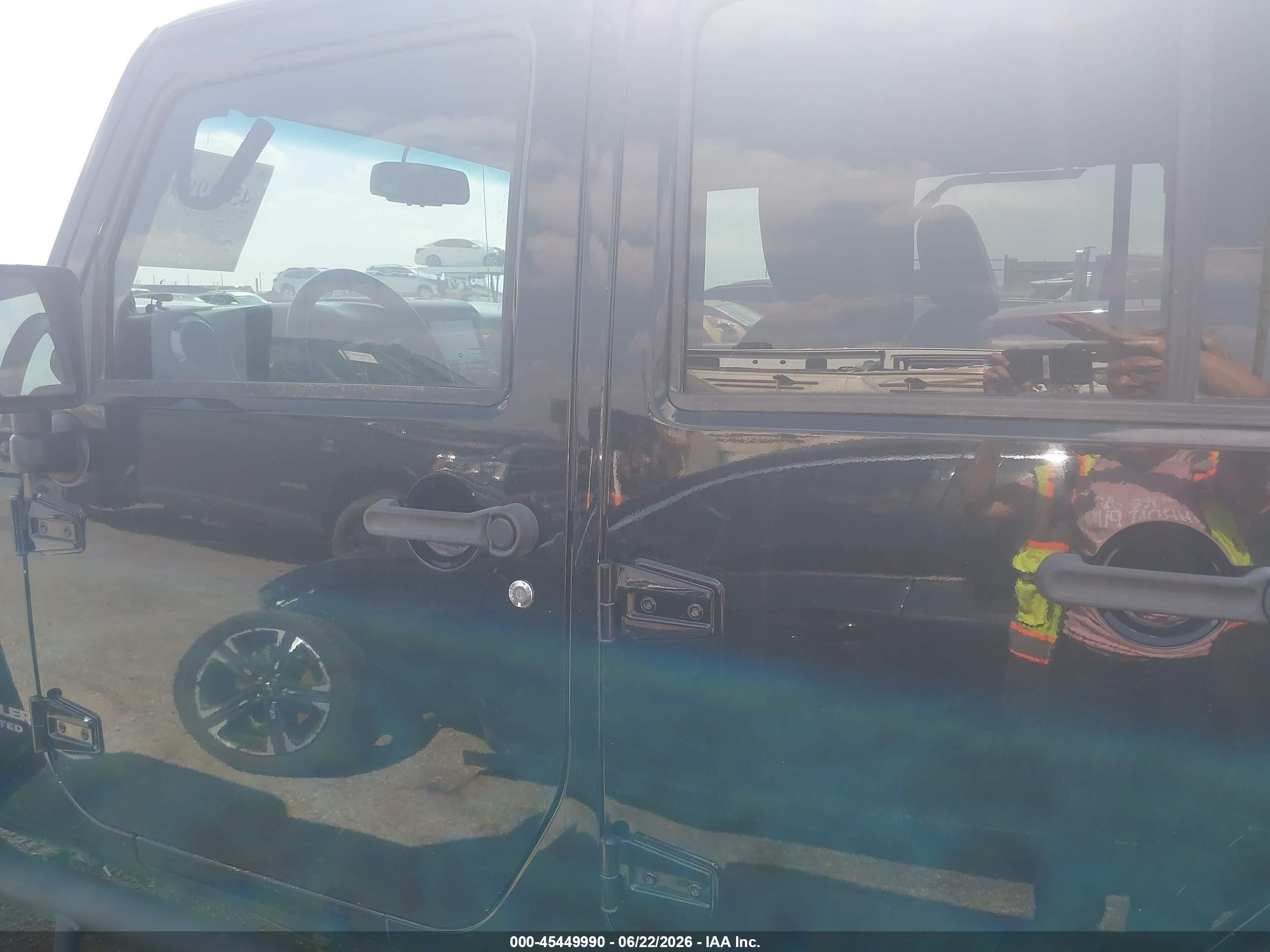 2014 Jeep Wrangler Unlimited Rubicon Black vin: 1C4BJWFG4EL182904