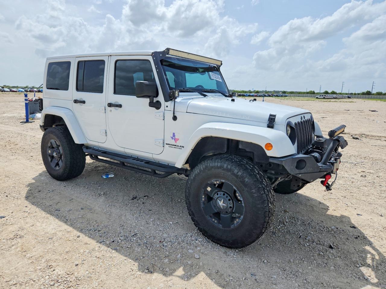 2015 Jeep Wrangler Unlimited Rubicon White vin: 1C4BJWFG4FL673846