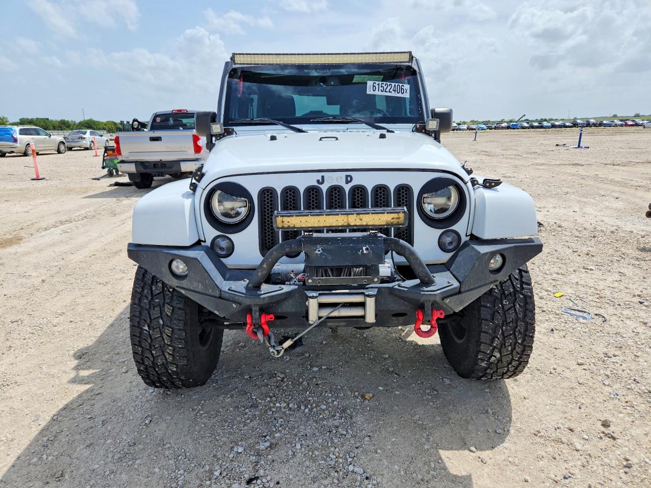 2015 Jeep Wrangler Unlimited Rubicon White vin: 1C4BJWFG4FL673846
