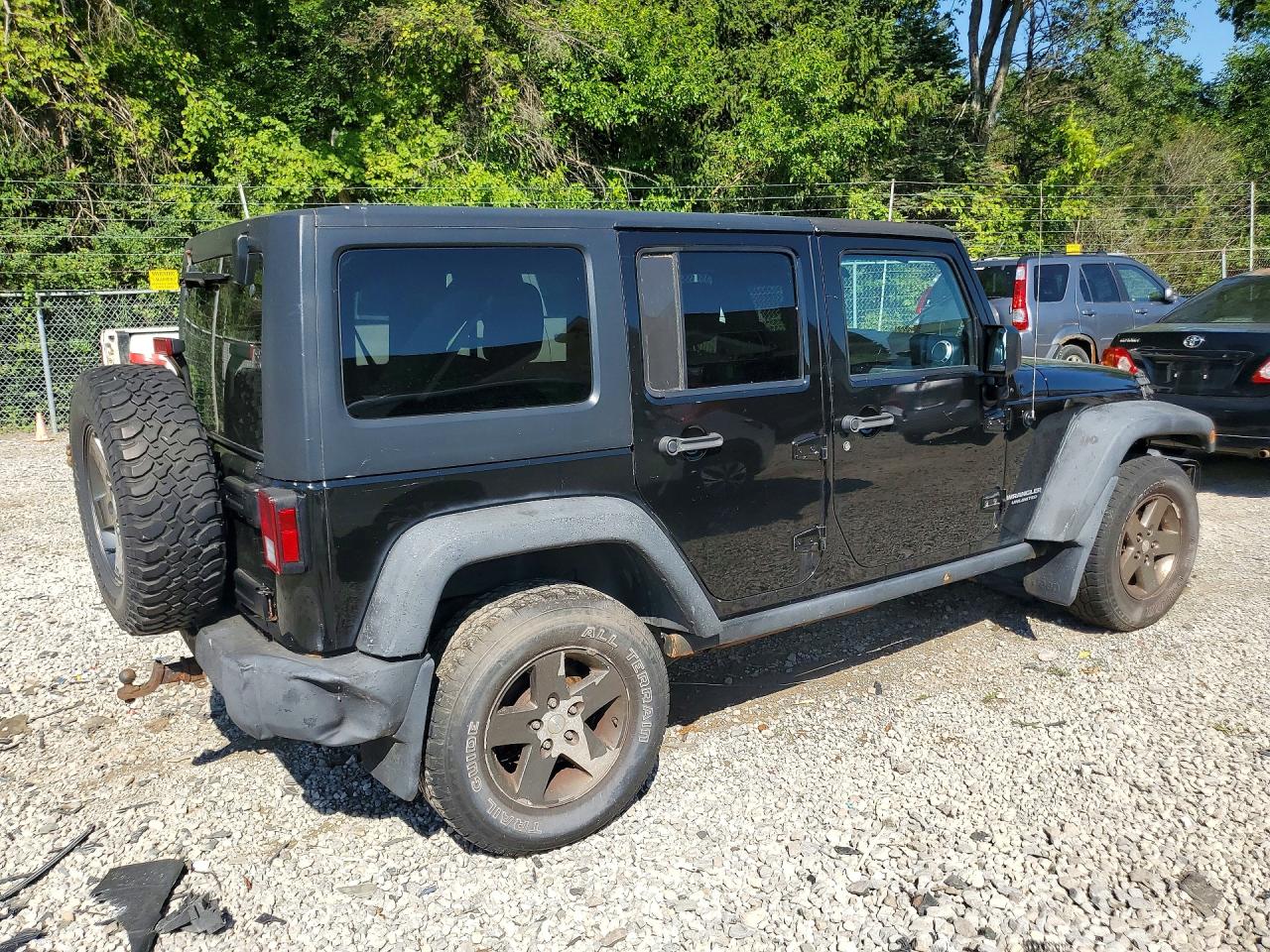2012 Jeep Wrangler Unlimited Rubicon Black vin: 1C4BJWFG5CL104693