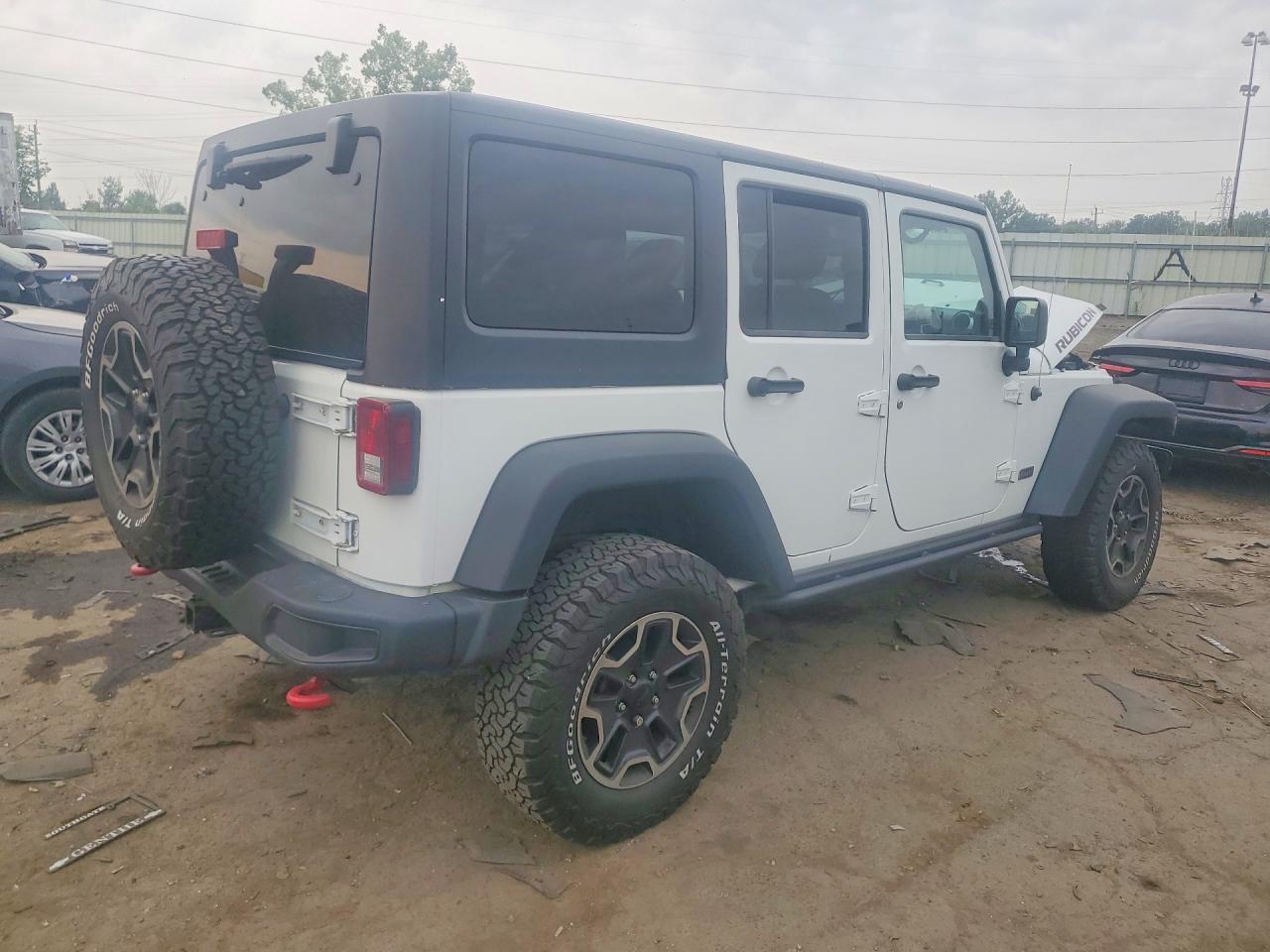 2013 Jeep Wrangler Unlimited Rubicon White vin: 1C4BJWFG5DL702848