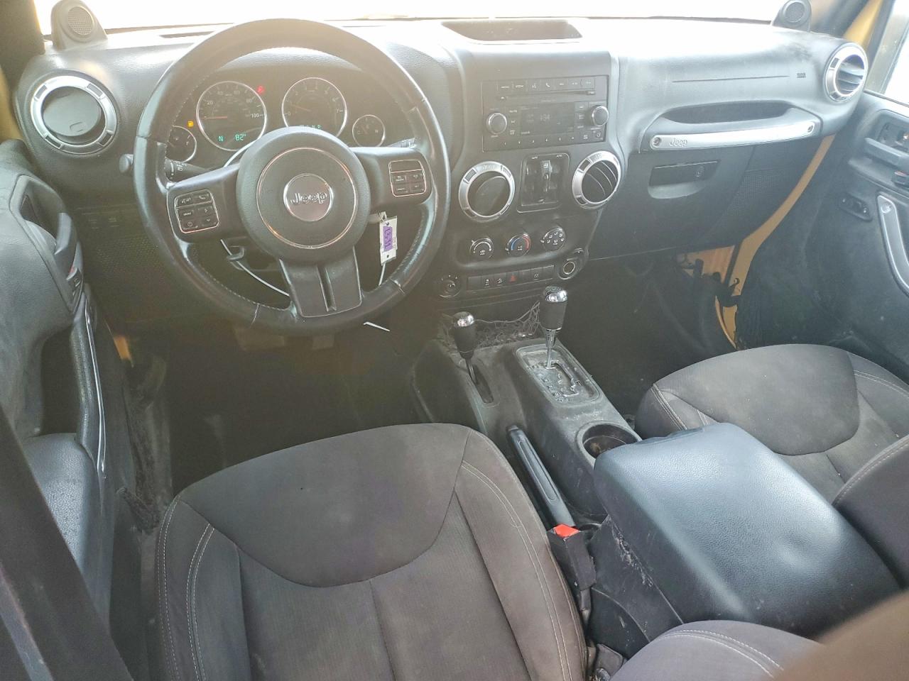 2014 Jeep Wrangler Unlimited Rubicon Желто-коричневый vin: 1C4BJWFG5EL101375