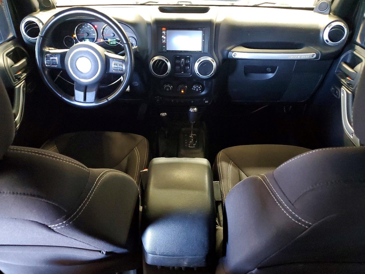 2014 Jeep Wrangler Unlimited Rubicon Black vin: 1C4BJWFG5EL133663