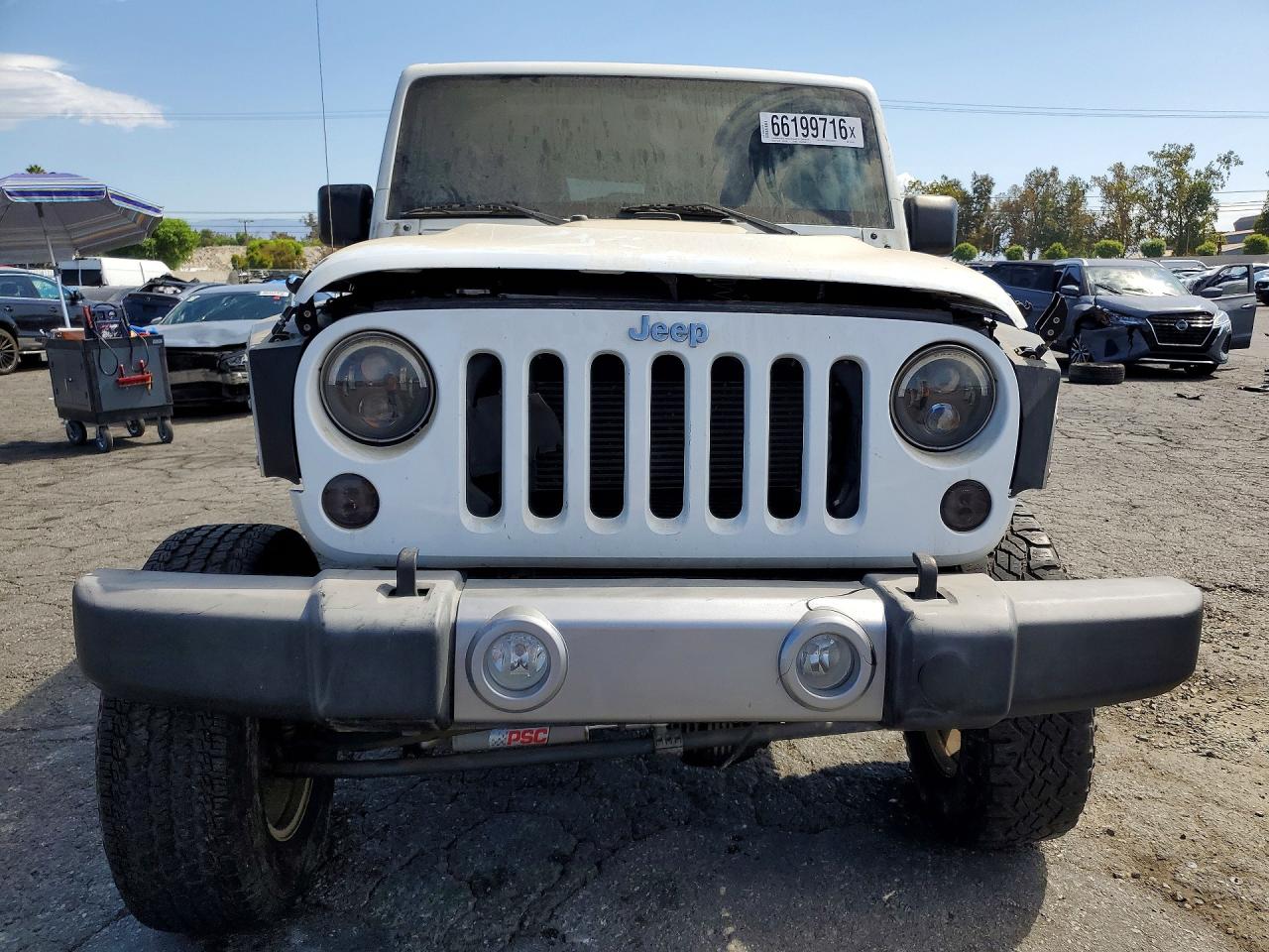 2015 Jeep Wrangler Unlimited Rubicon White vin: 1C4BJWFG5FL511482