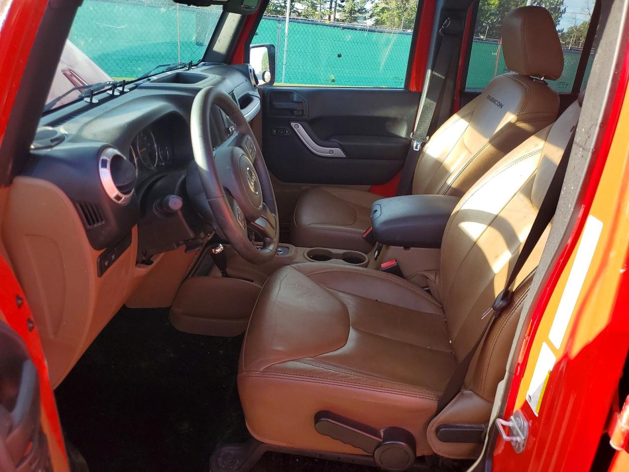 2015 Jeep Wrangler Unlimited Rubicon Red vin: 1C4BJWFG6FL645207