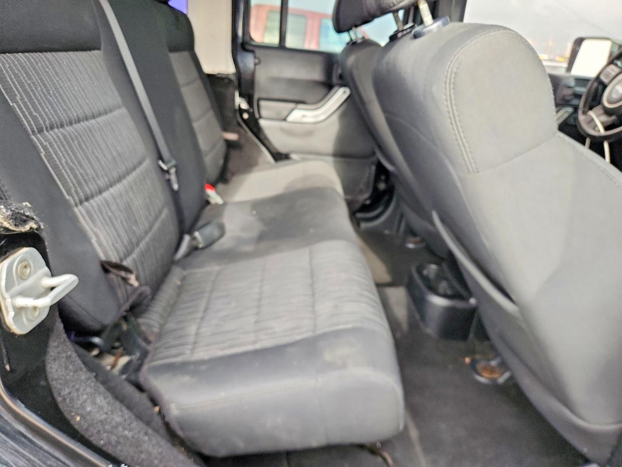 2012 Jeep Wrangler Unlimited Rubicon Black vin: 1C4BJWFG7CL118238